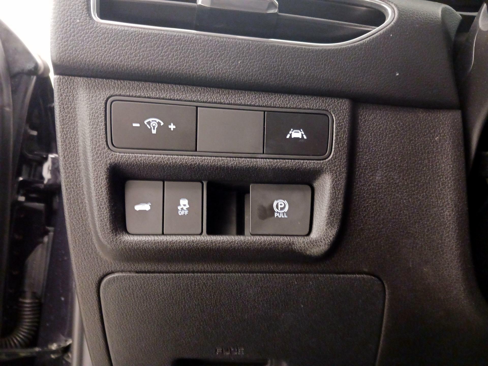 Thumbnail: 2023 Hyundai Sonata - 13