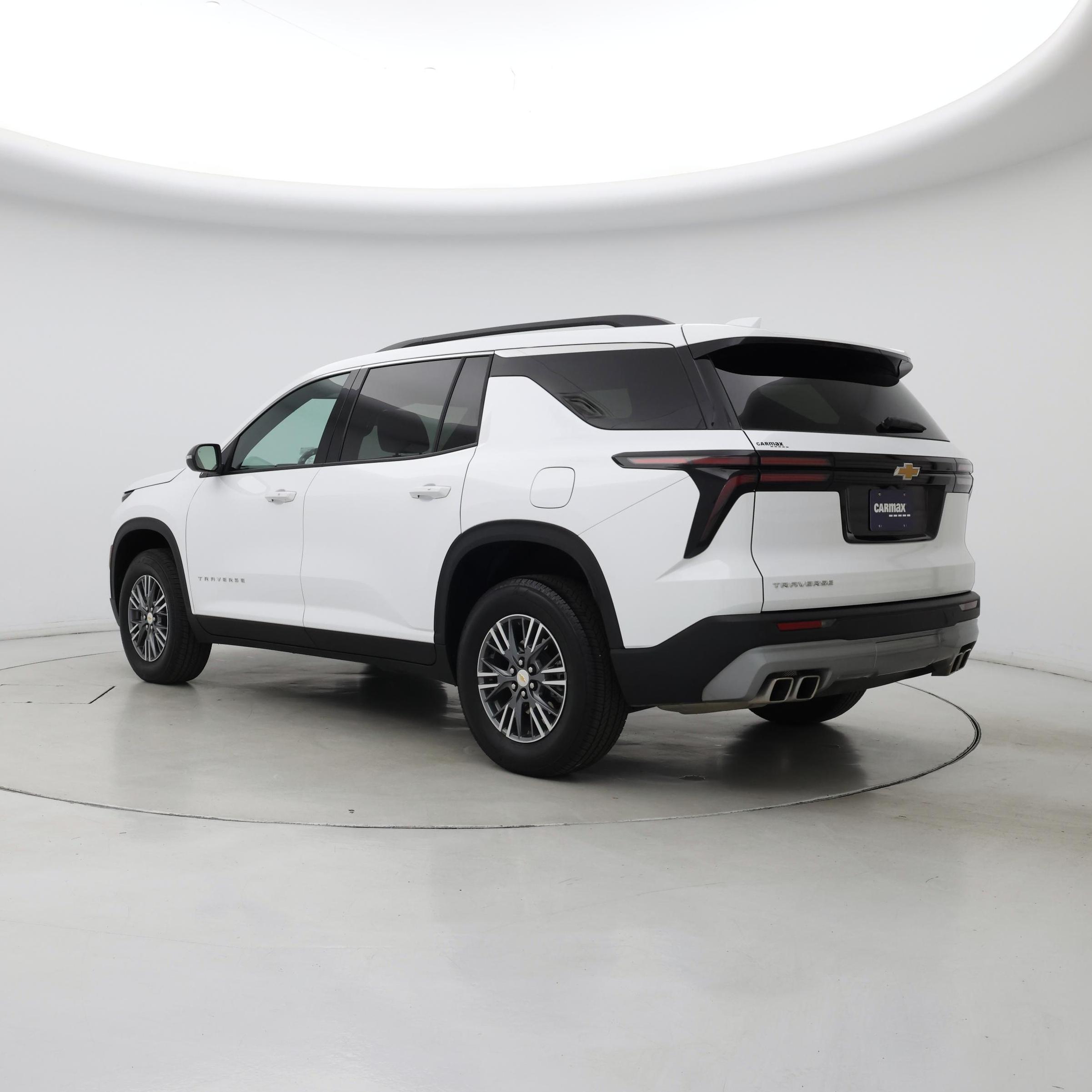Thumbnail: 2025 Chevrolet Traverse - 2
