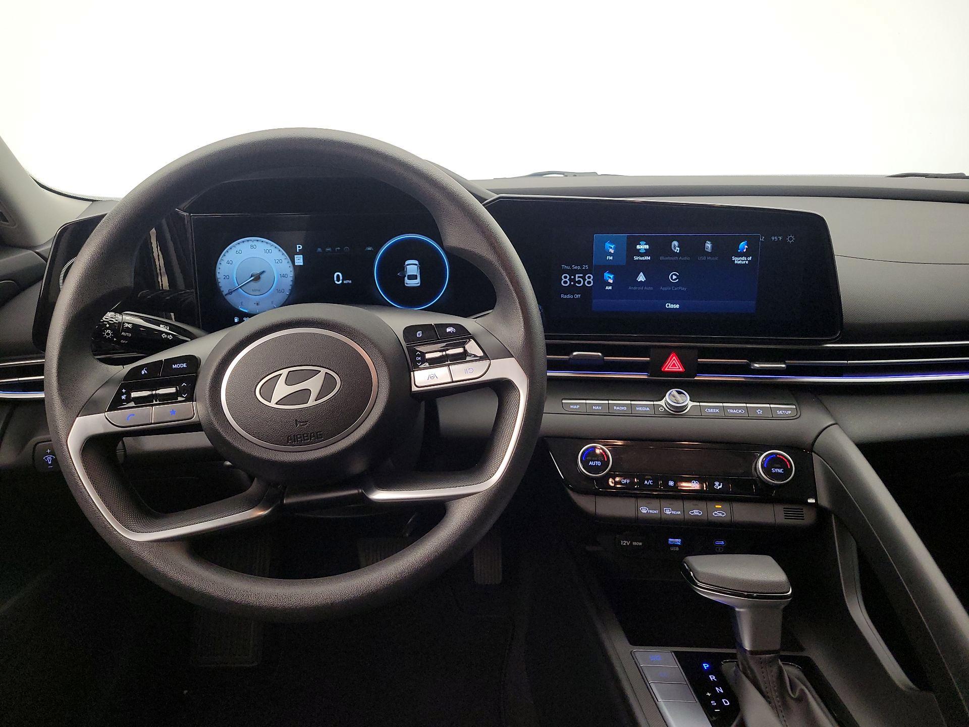 Thumbnail: 2024 Hyundai Elantra - 10
