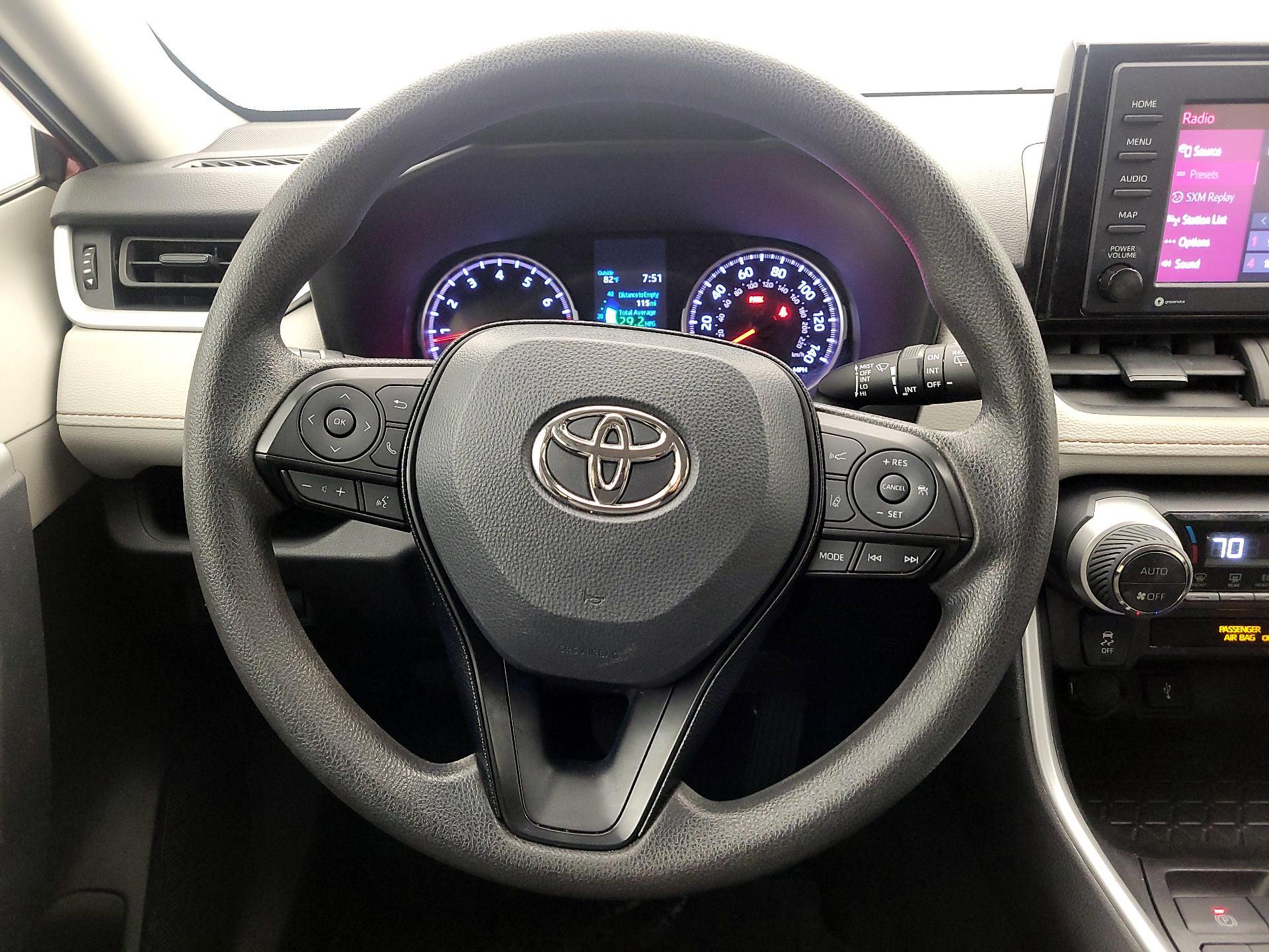 Thumbnail: 2021 Toyota RAV4 - 10