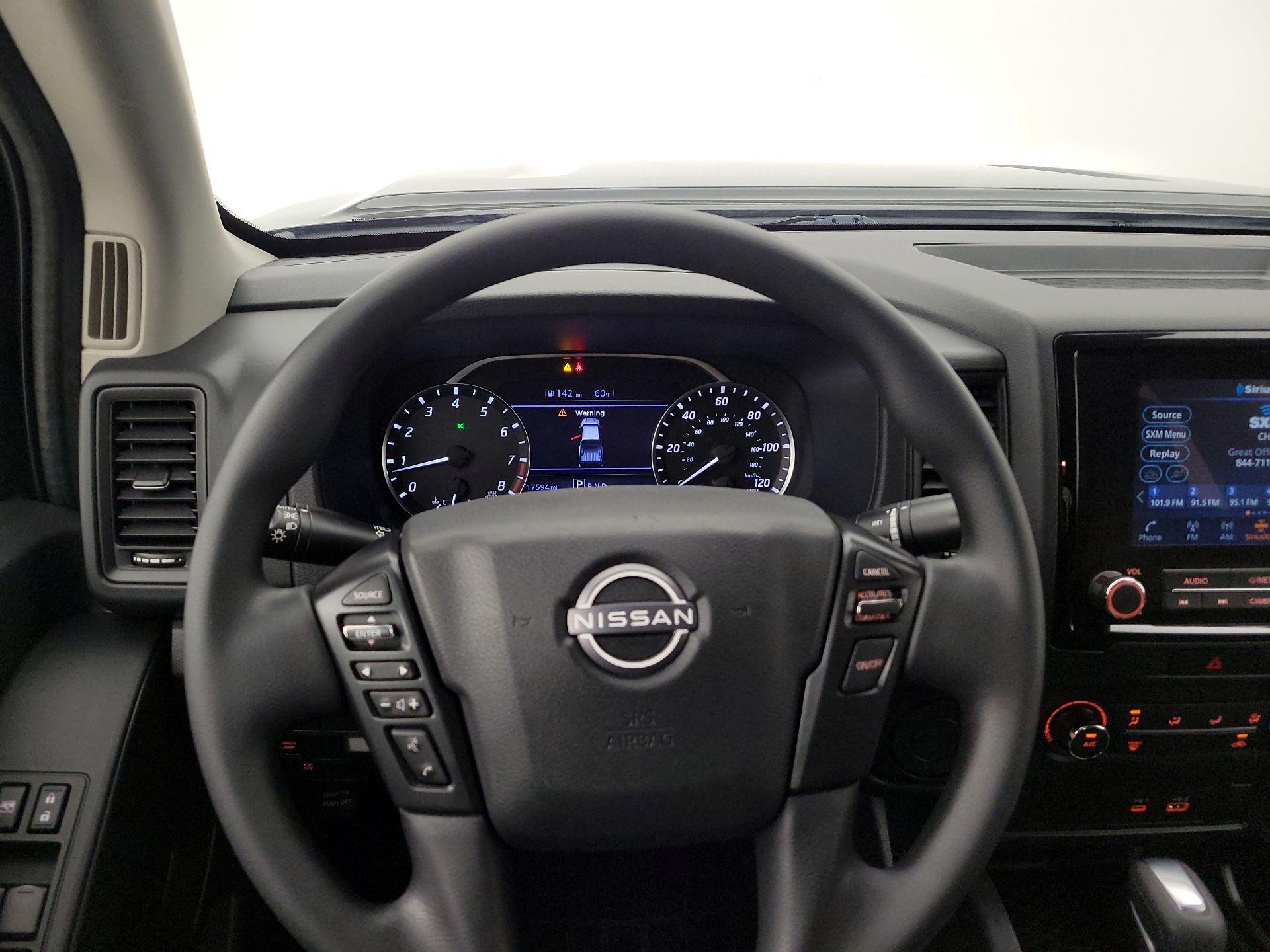 Thumbnail: 2022 Nissan Frontier - 10