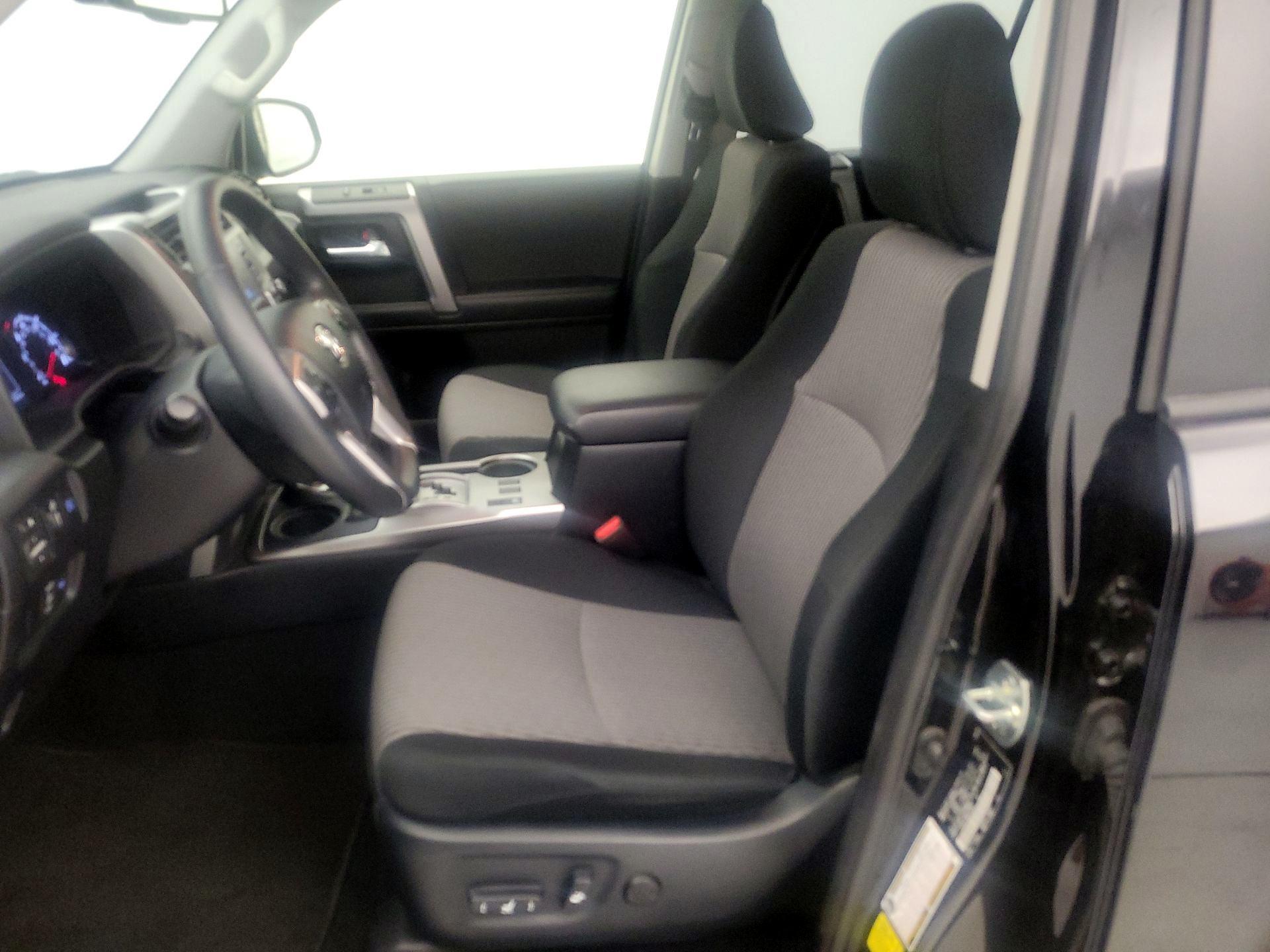 Thumbnail: 2024 Toyota 4Runner - 11