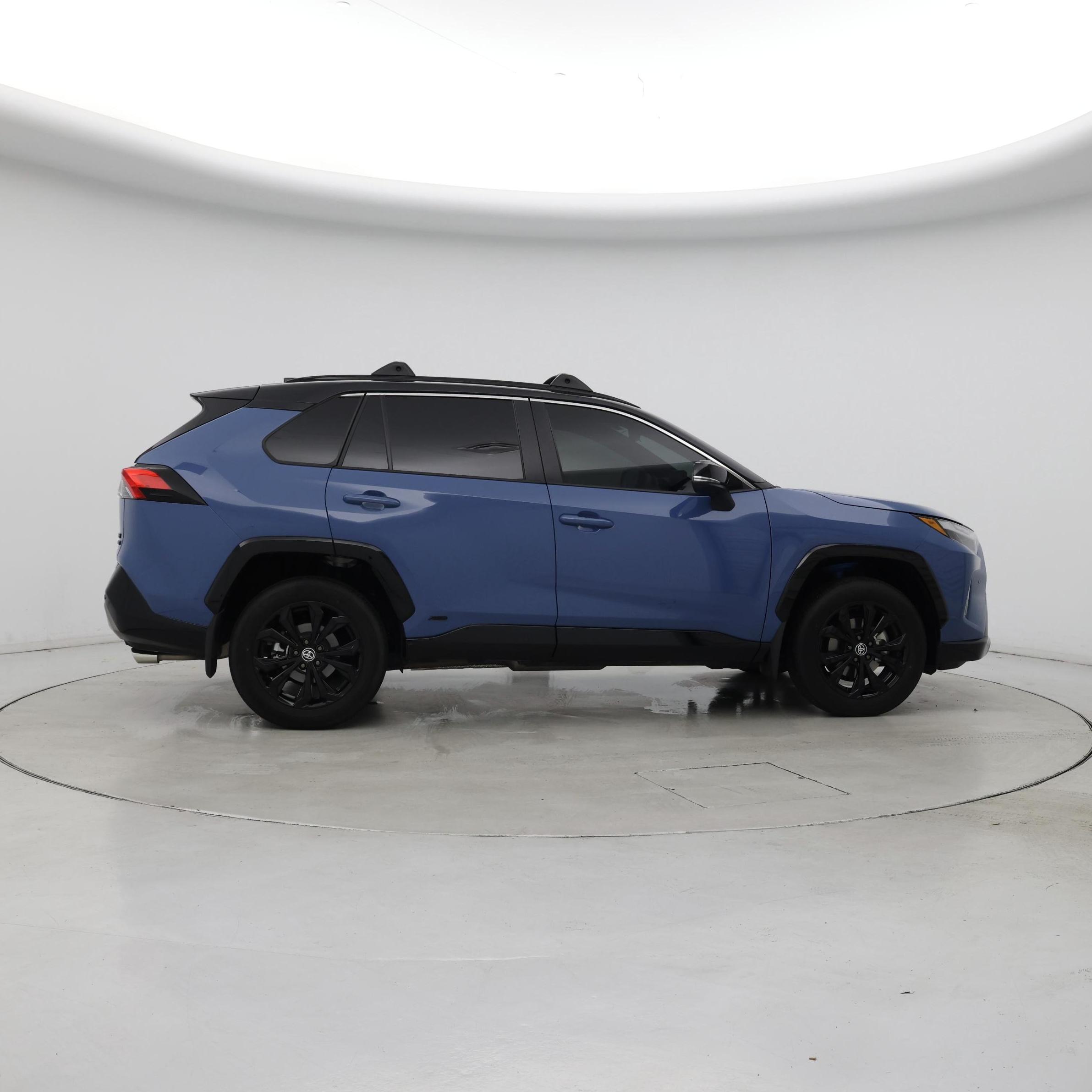 Thumbnail: 2024 Toyota RAV4 - 7