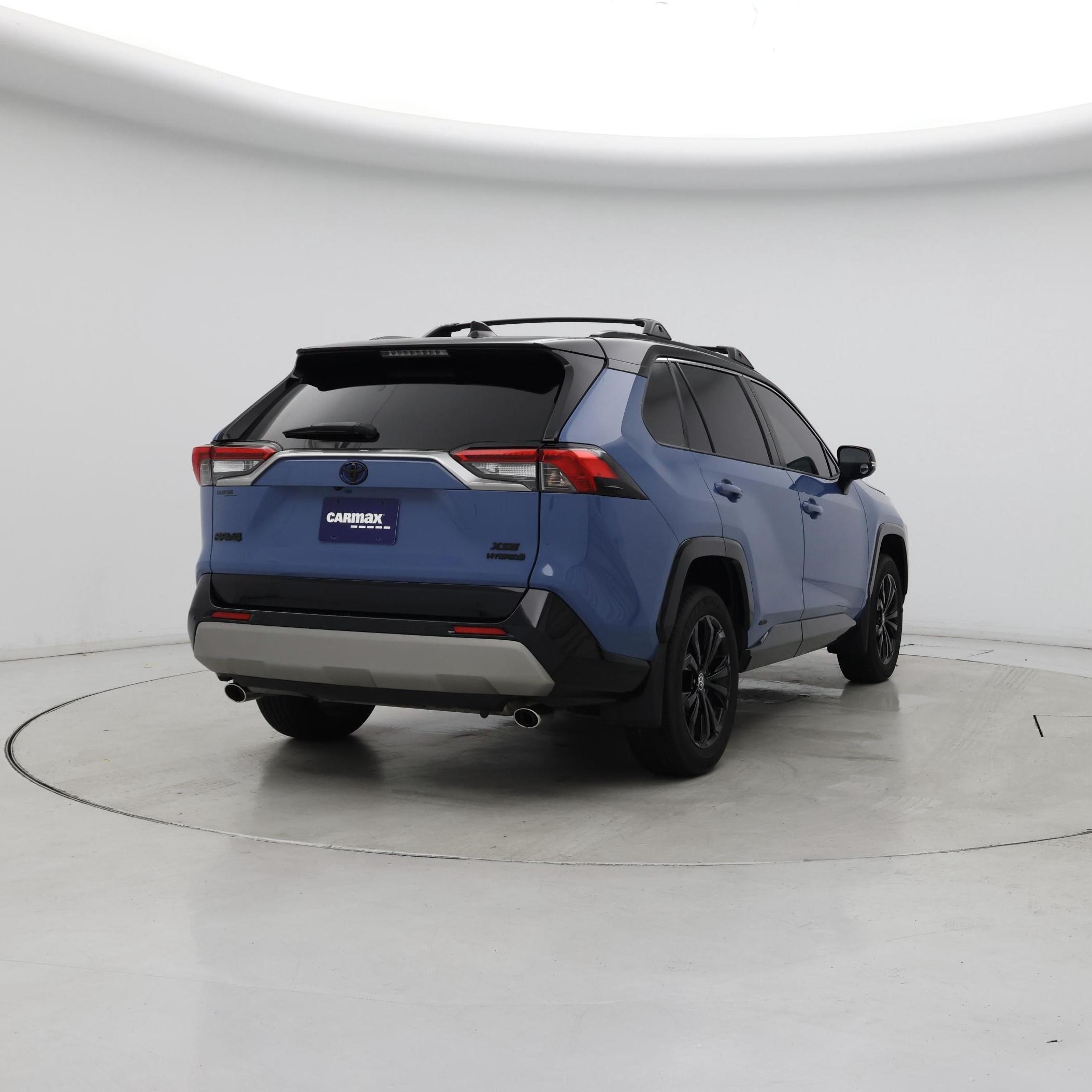 Thumbnail: 2024 Toyota RAV4 - 8