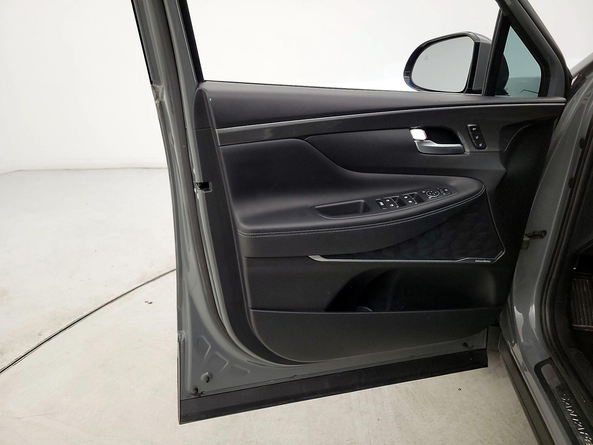 Thumbnail: 2023 Hyundai Santa Fe - 12