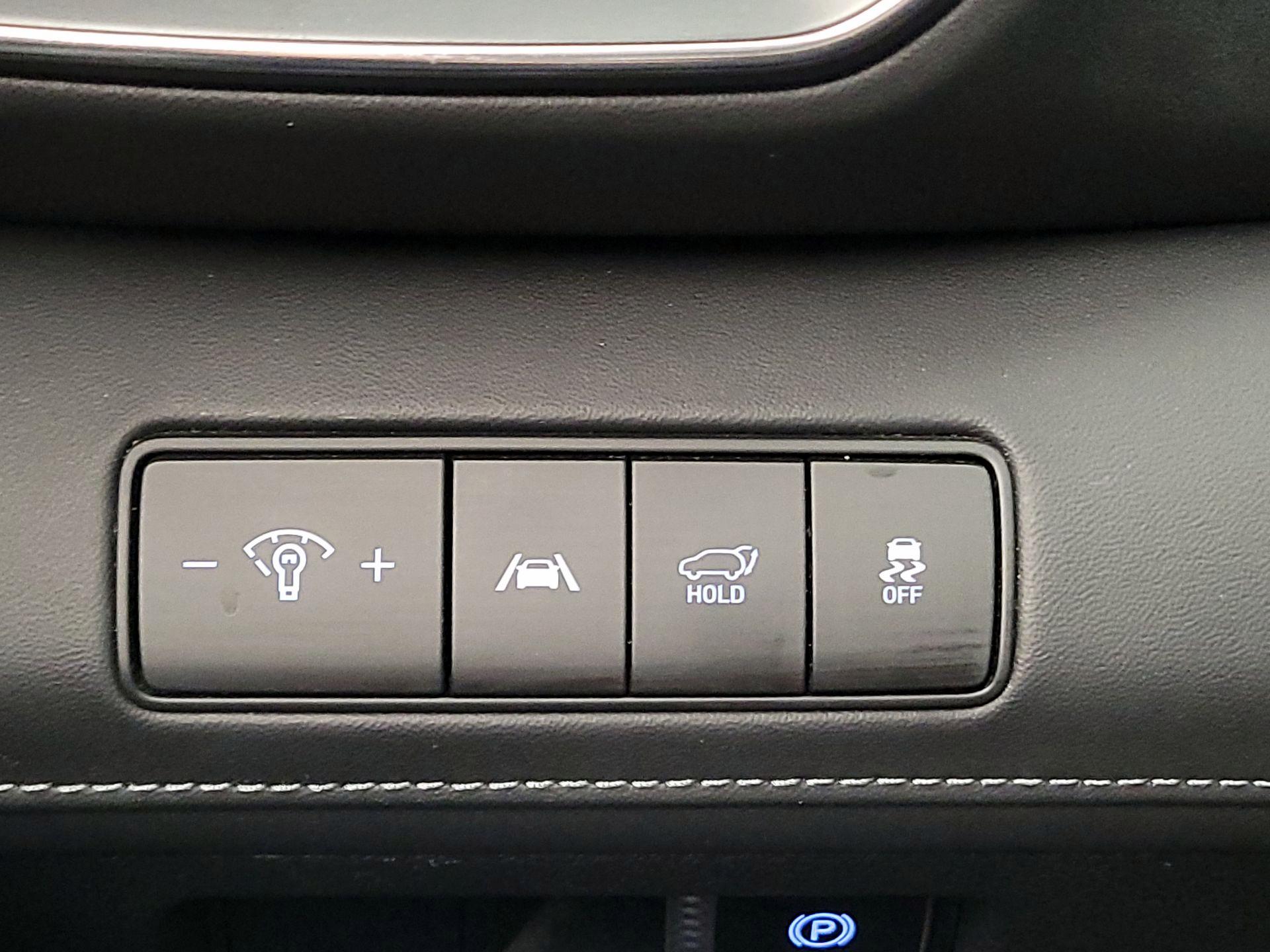 Thumbnail: 2023 Hyundai Santa Fe - 13