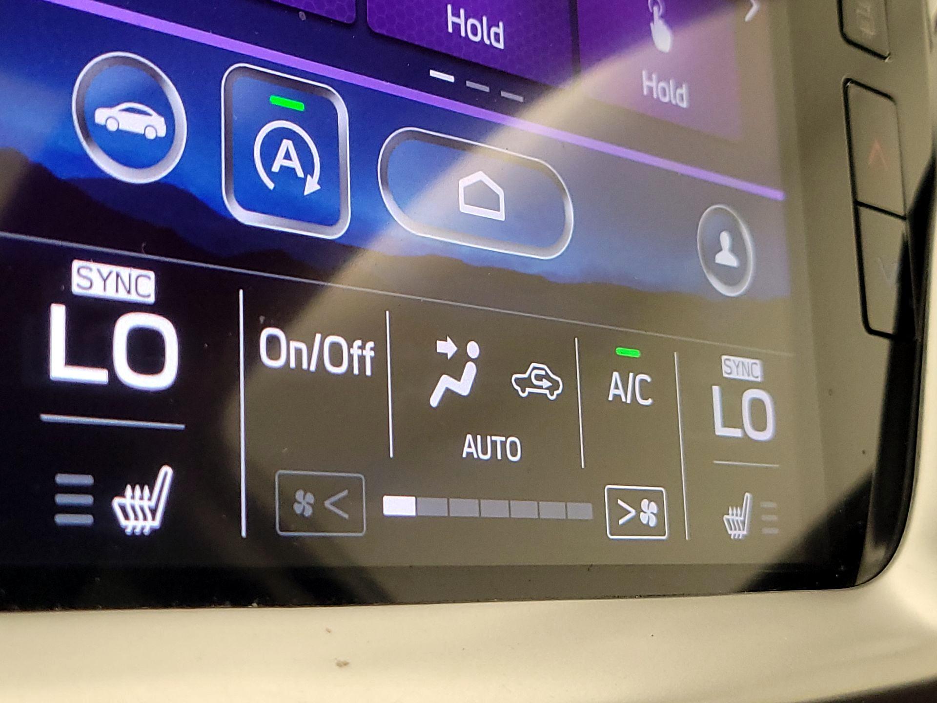 Thumbnail: 2021 Subaru Outback - 17