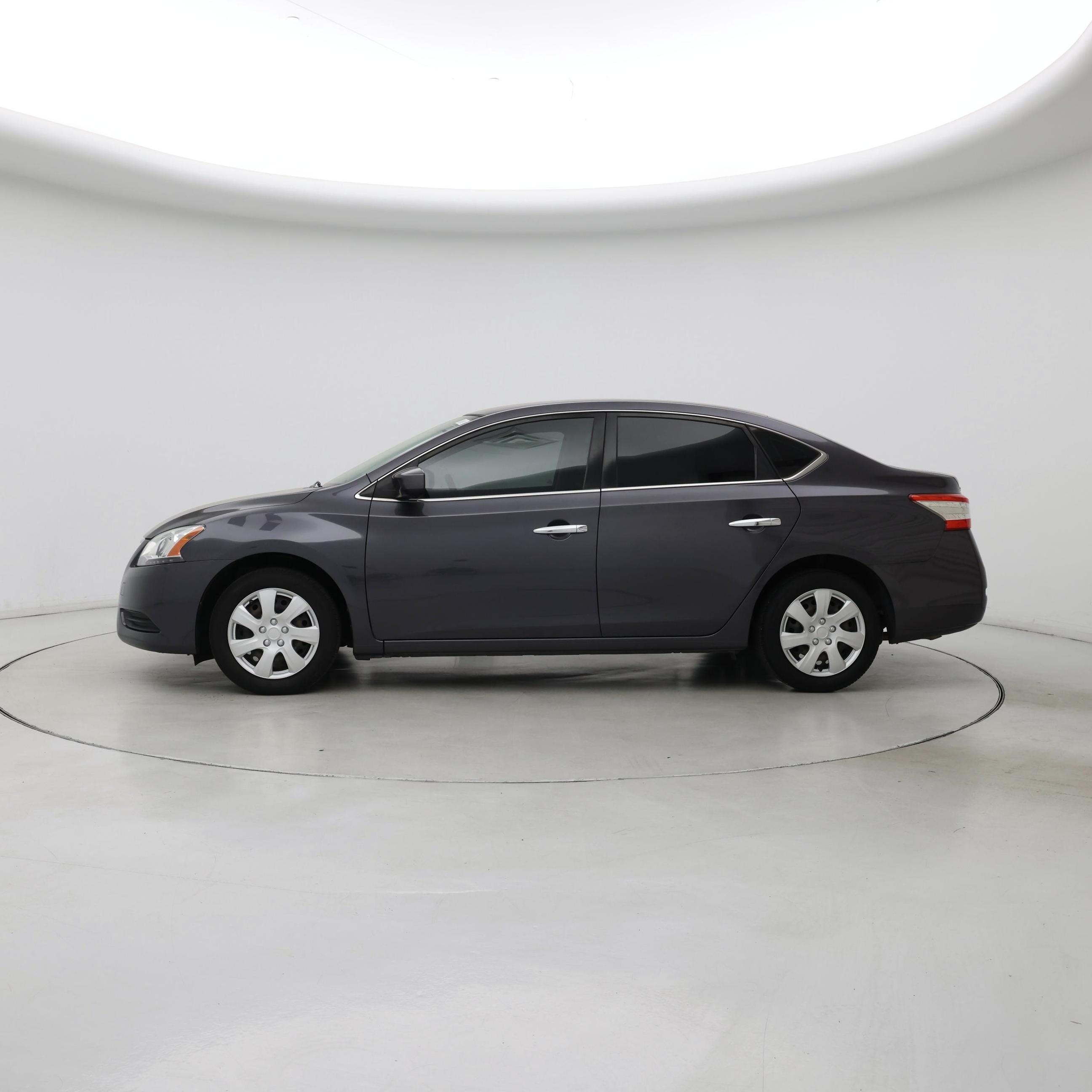 Thumbnail: 2014 Nissan Sentra - 3