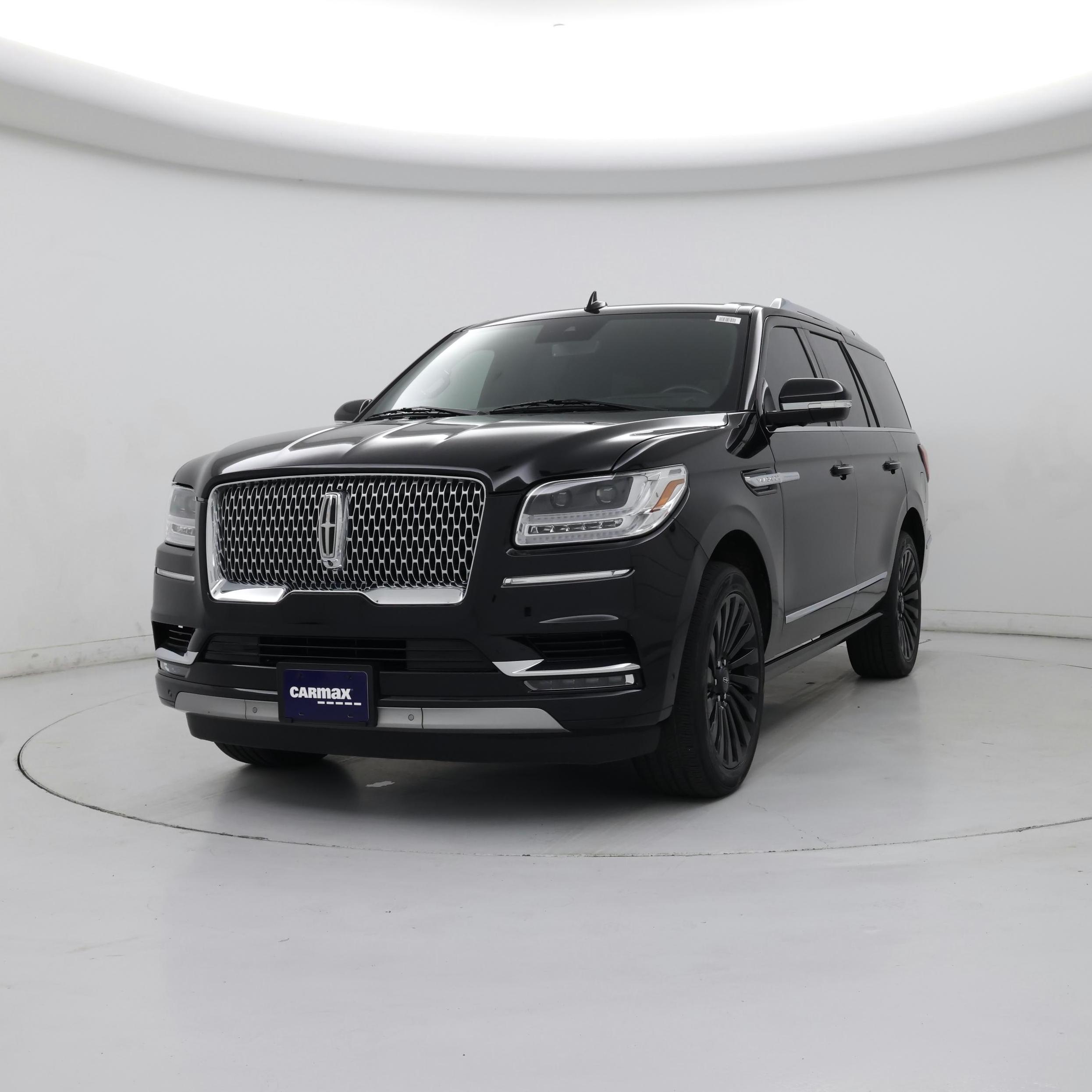 Thumbnail: 2021 Lincoln Navigator - 4