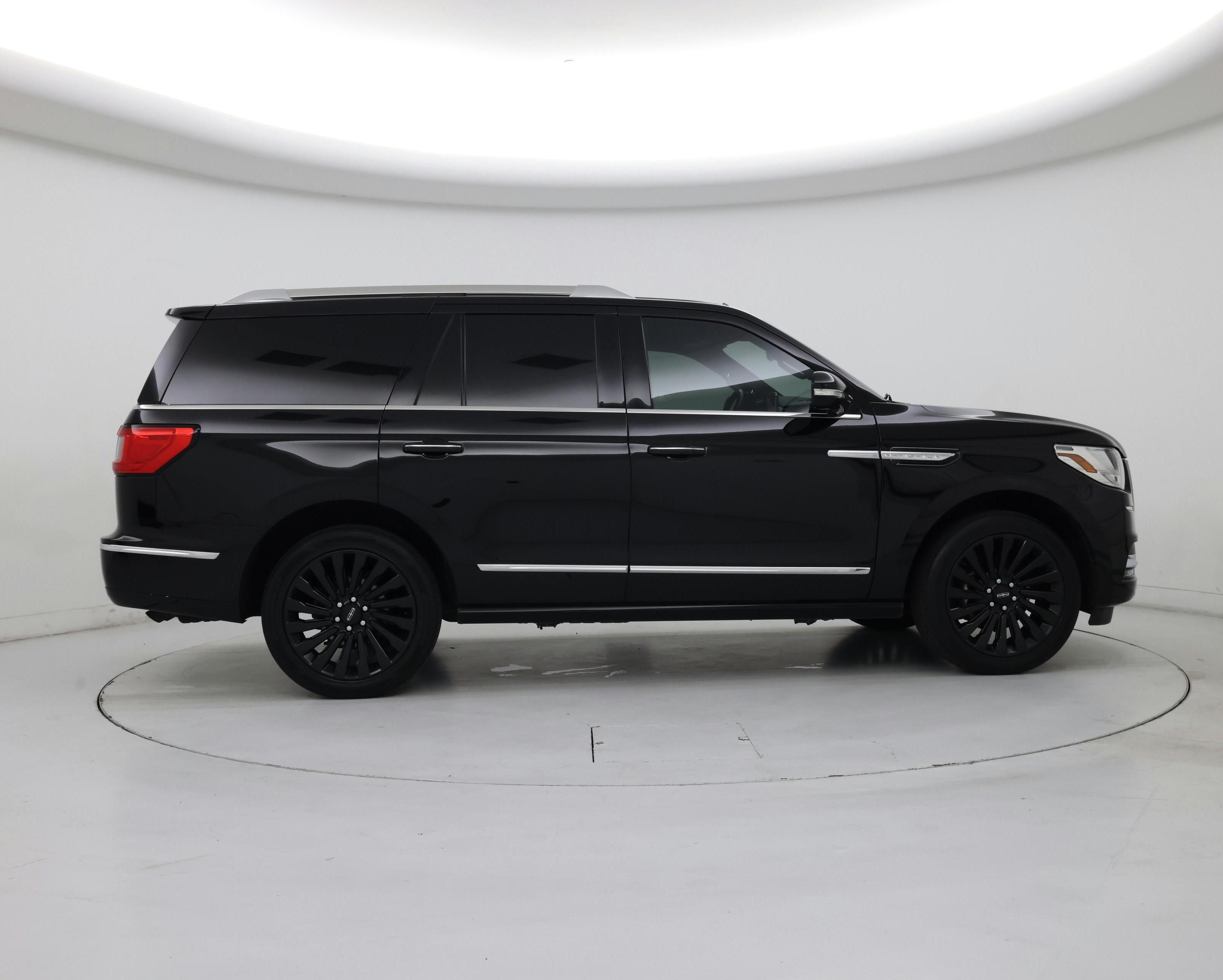 Thumbnail: 2021 Lincoln Navigator - 7