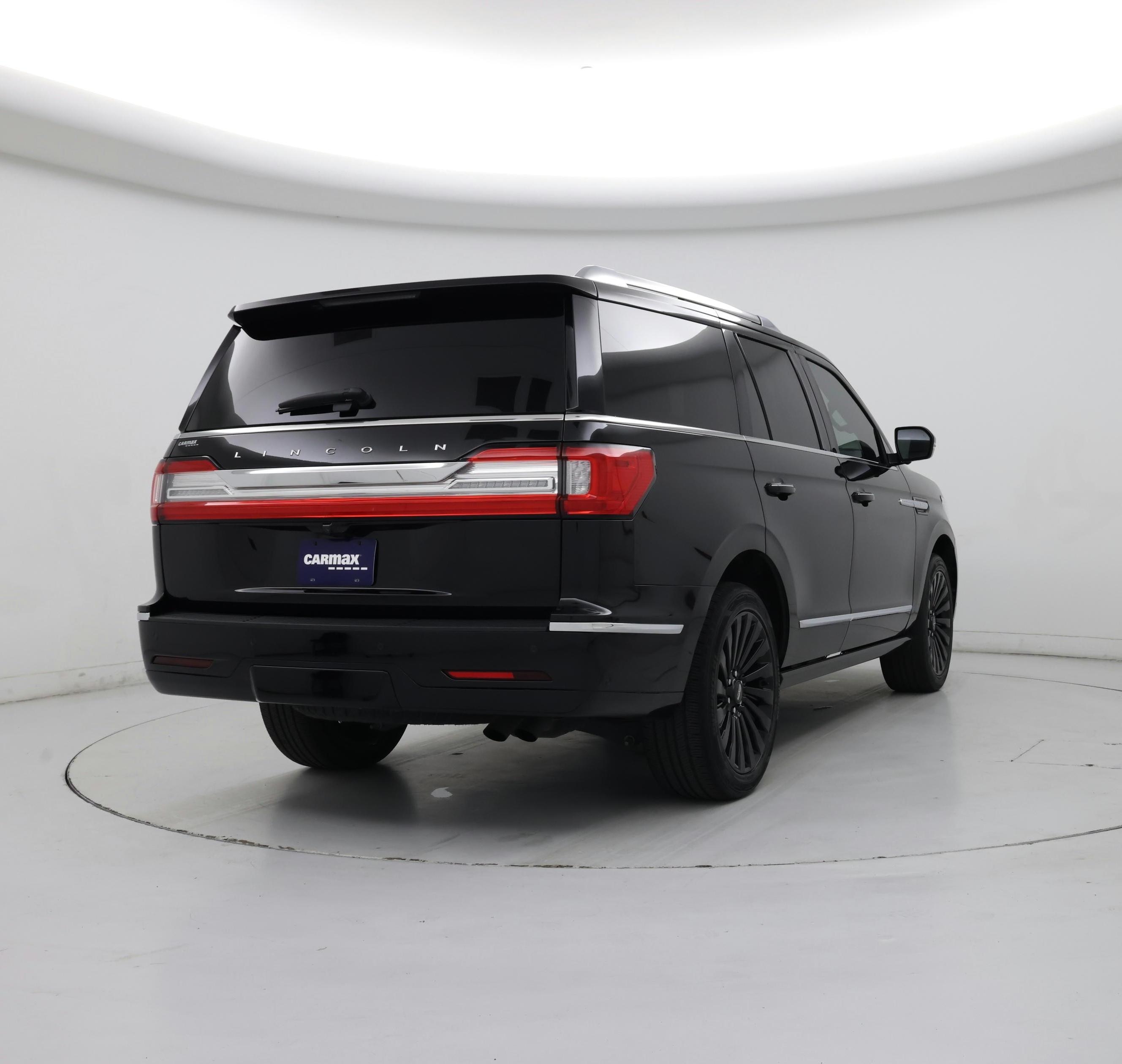 Thumbnail: 2021 Lincoln Navigator - 8