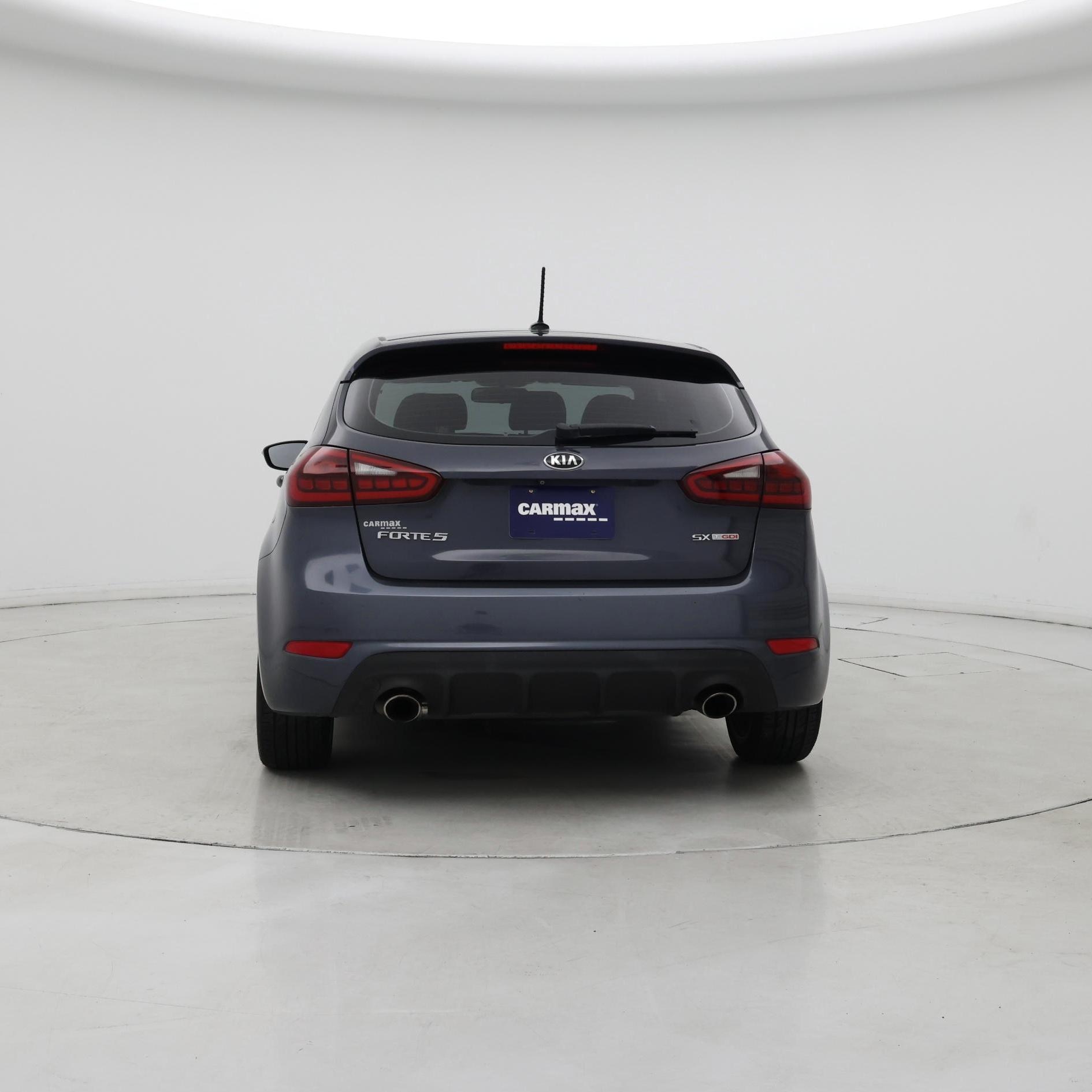 Thumbnail: 2016 Kia Forte - 6