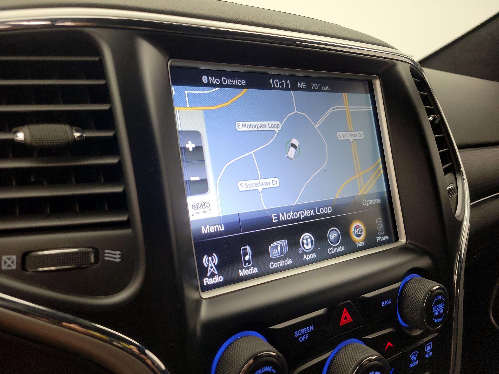 Thumbnail: 2014 Jeep Grand Cherokee - 14