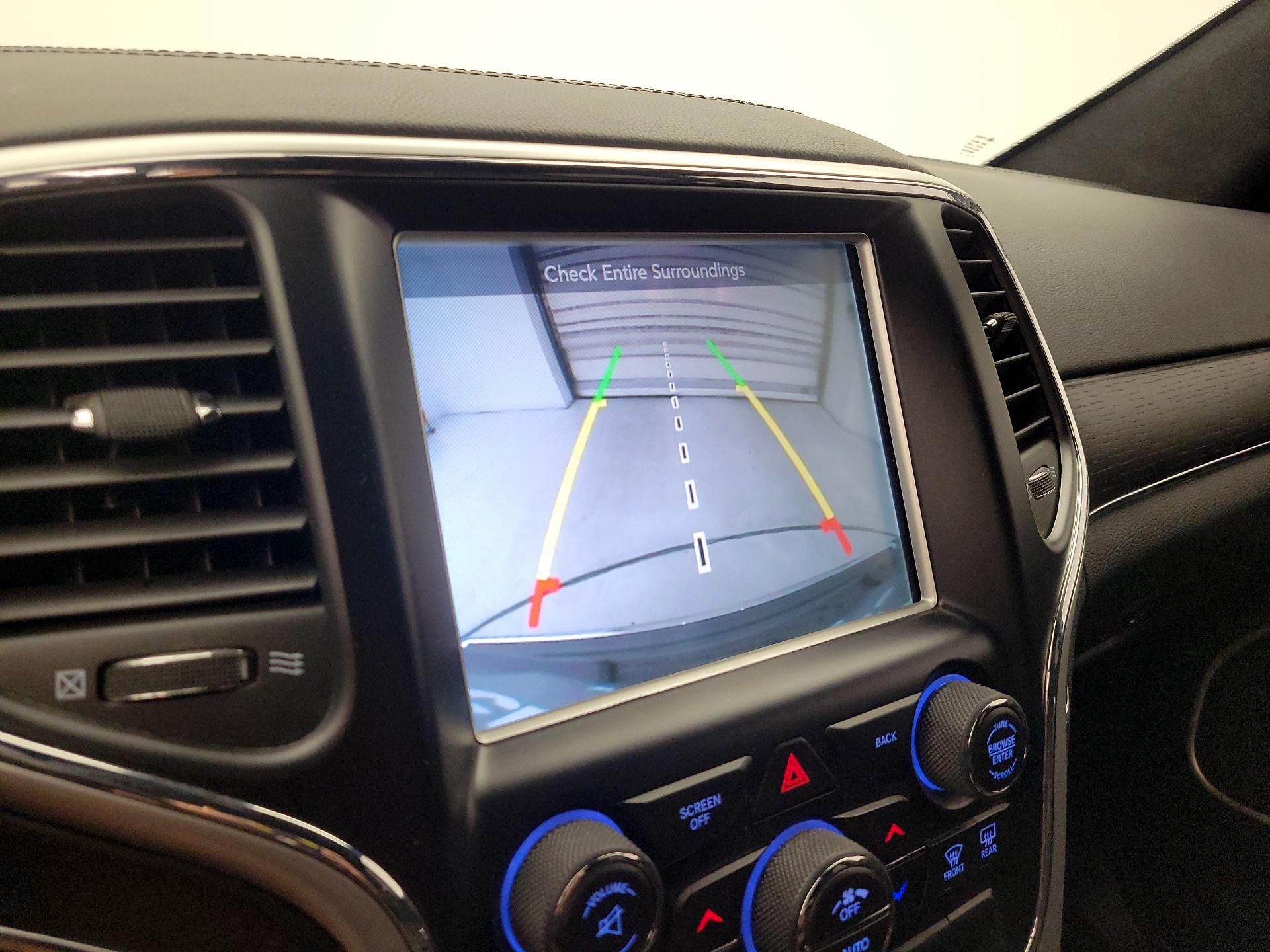Thumbnail: 2014 Jeep Grand Cherokee - 15