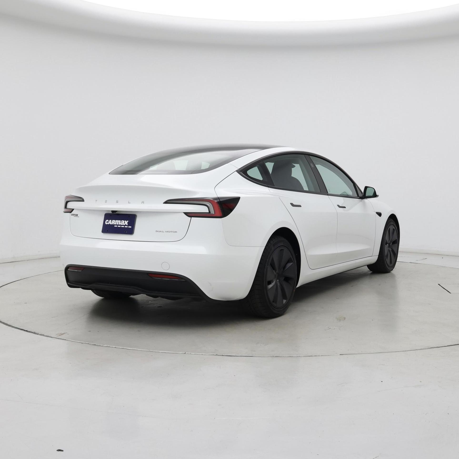 Thumbnail: 2025 Tesla Model 3 - 8