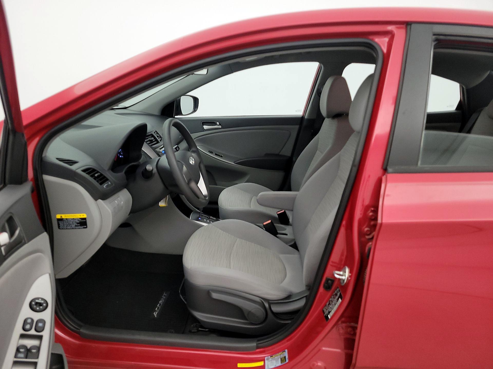Thumbnail: 2016 Hyundai Accent - 11
