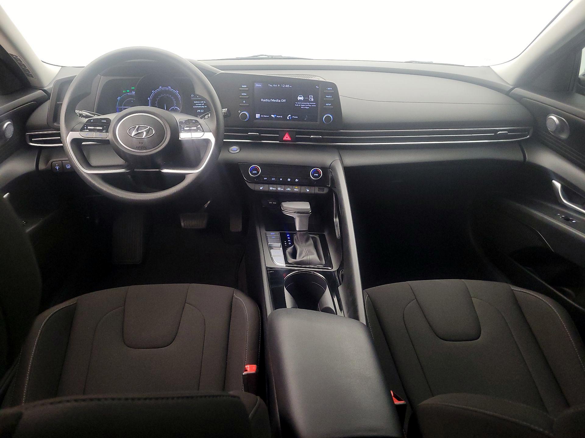 Thumbnail: 2023 Hyundai Elantra - 9