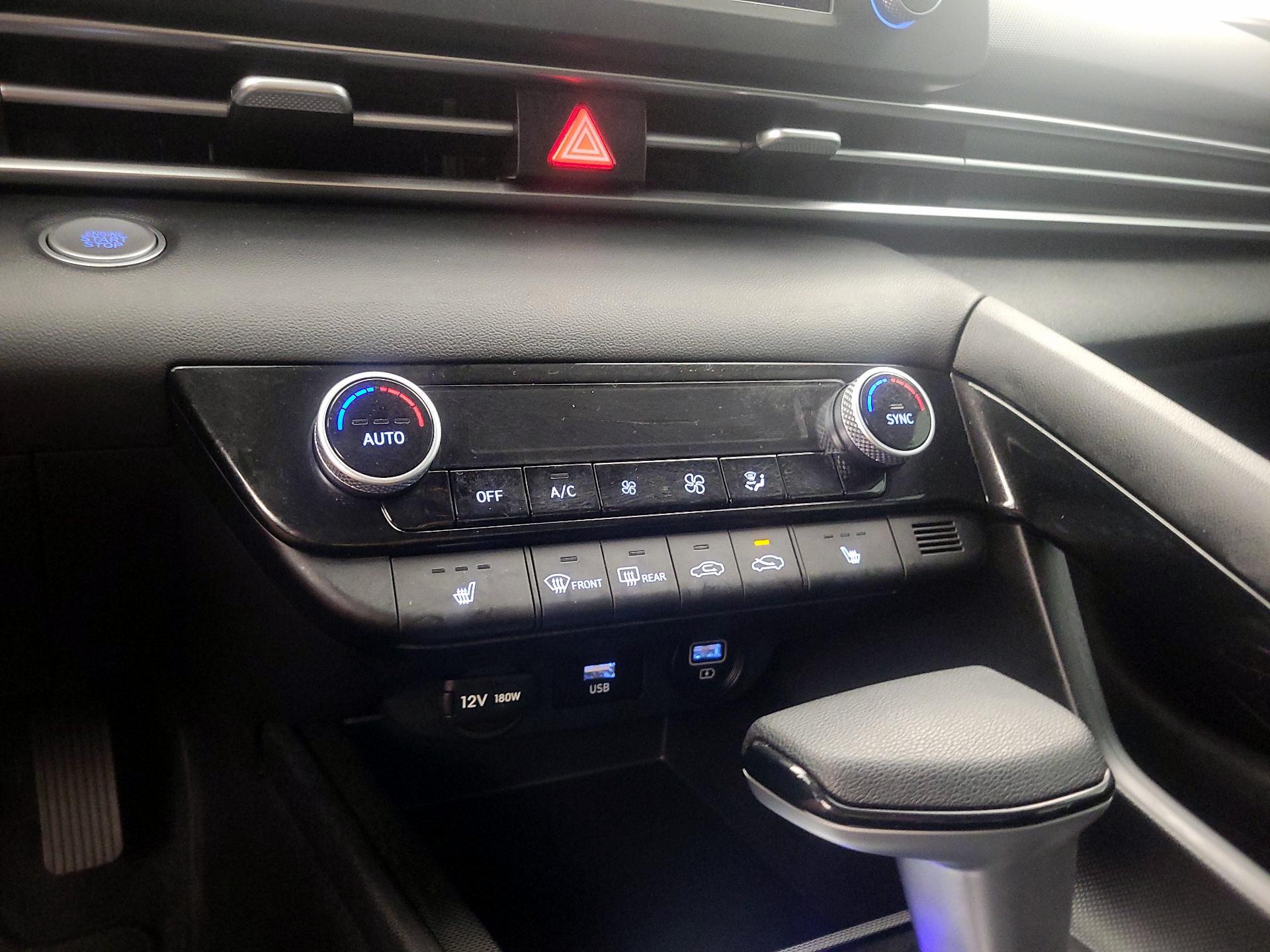 Thumbnail: 2023 Hyundai Elantra - 16