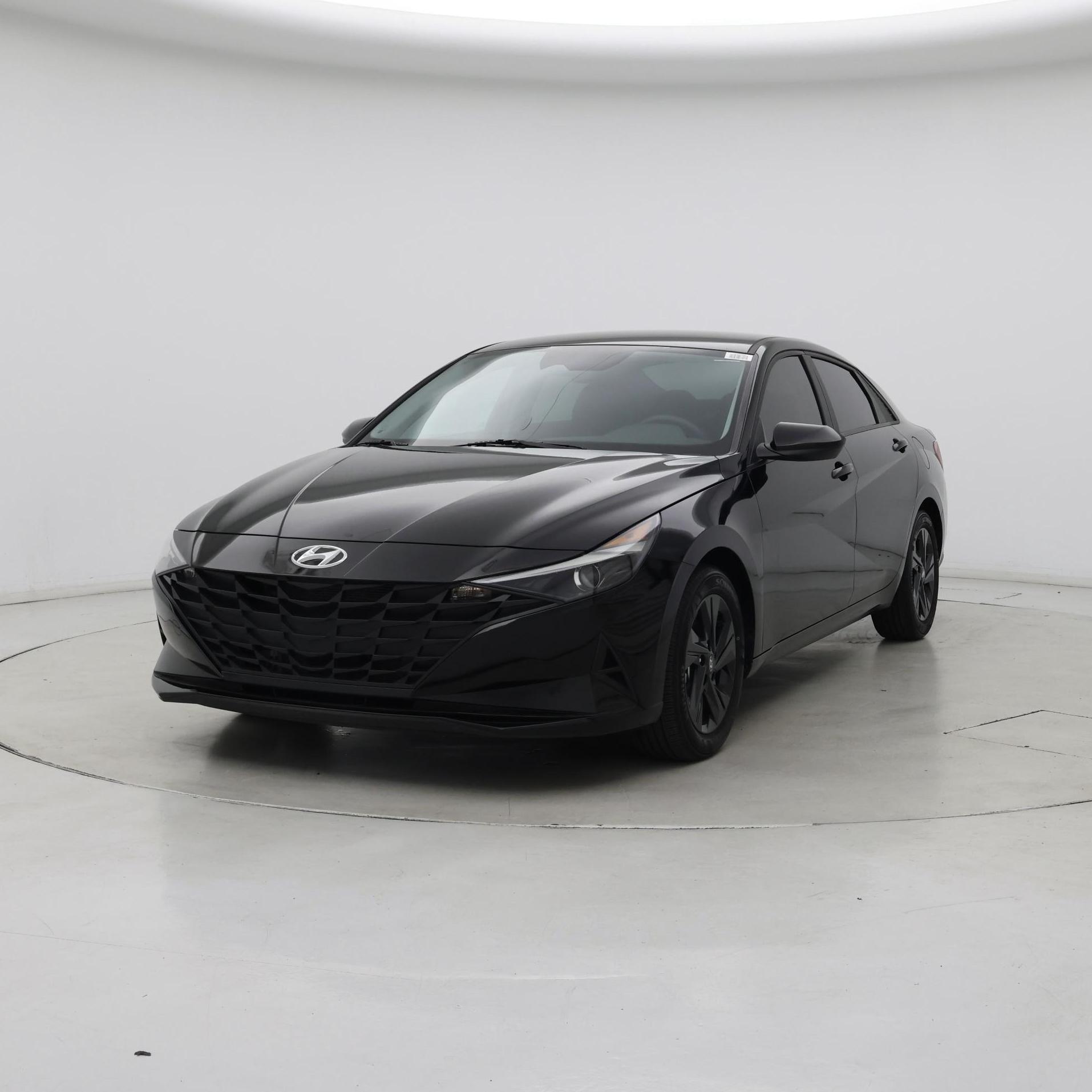 Thumbnail: 2023 Hyundai Elantra - 4