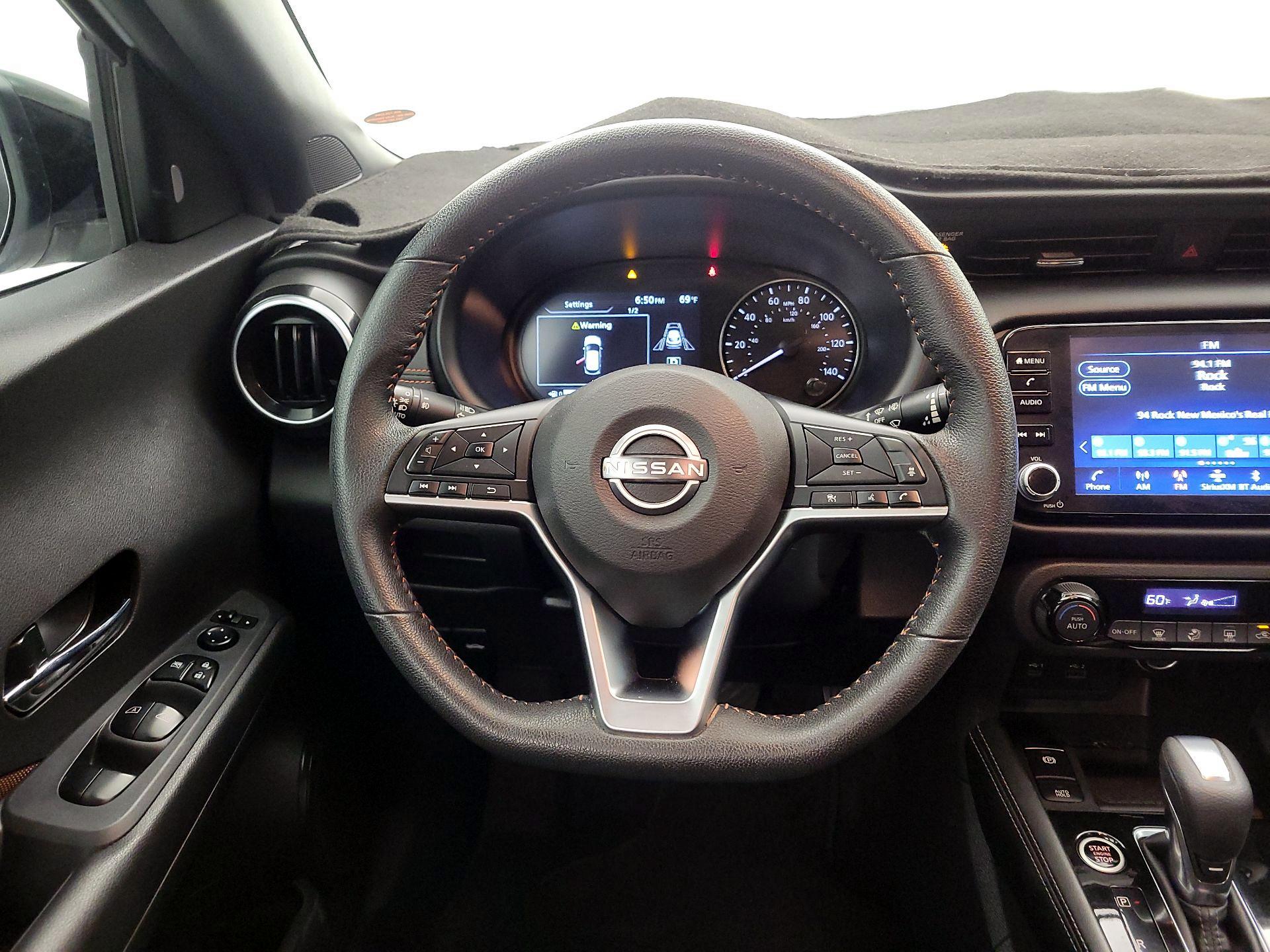 Thumbnail: 2023 Nissan Kicks - 10