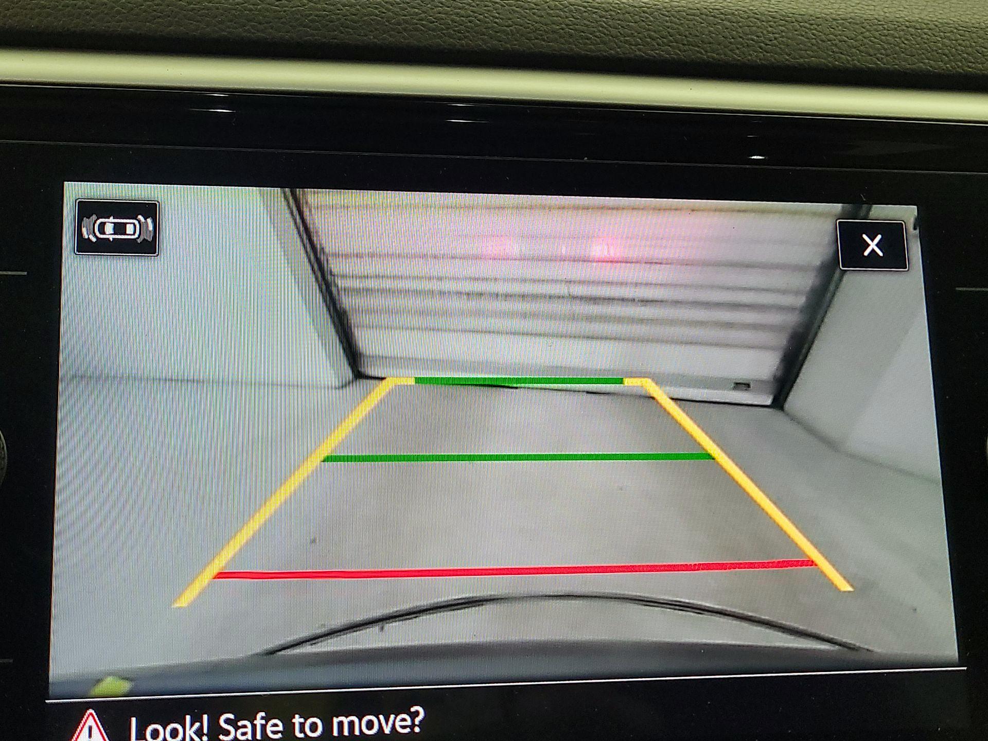 Thumbnail: 2022 Volkswagen Atlas - 14