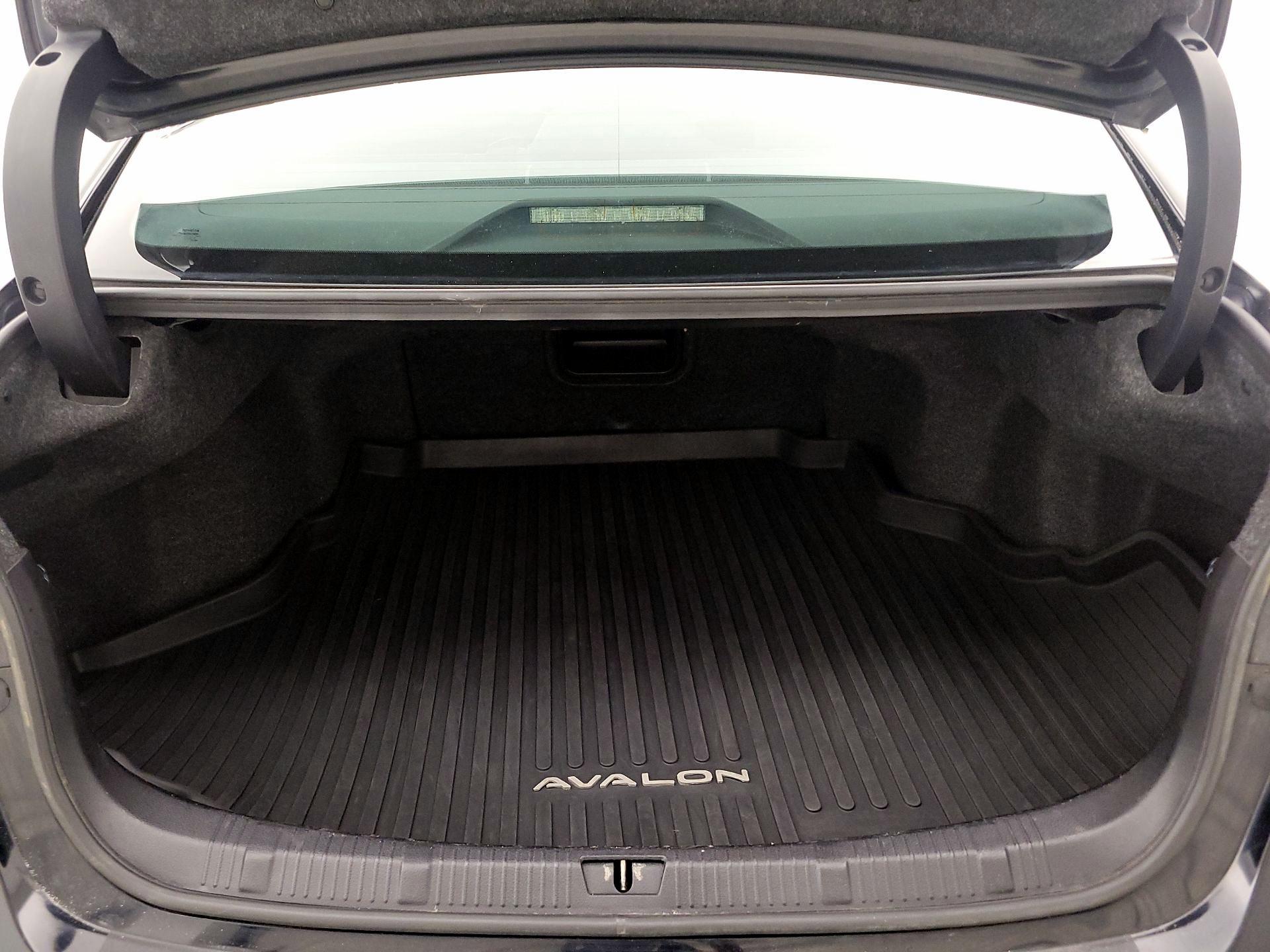 Thumbnail: 2014 Toyota Avalon - 20