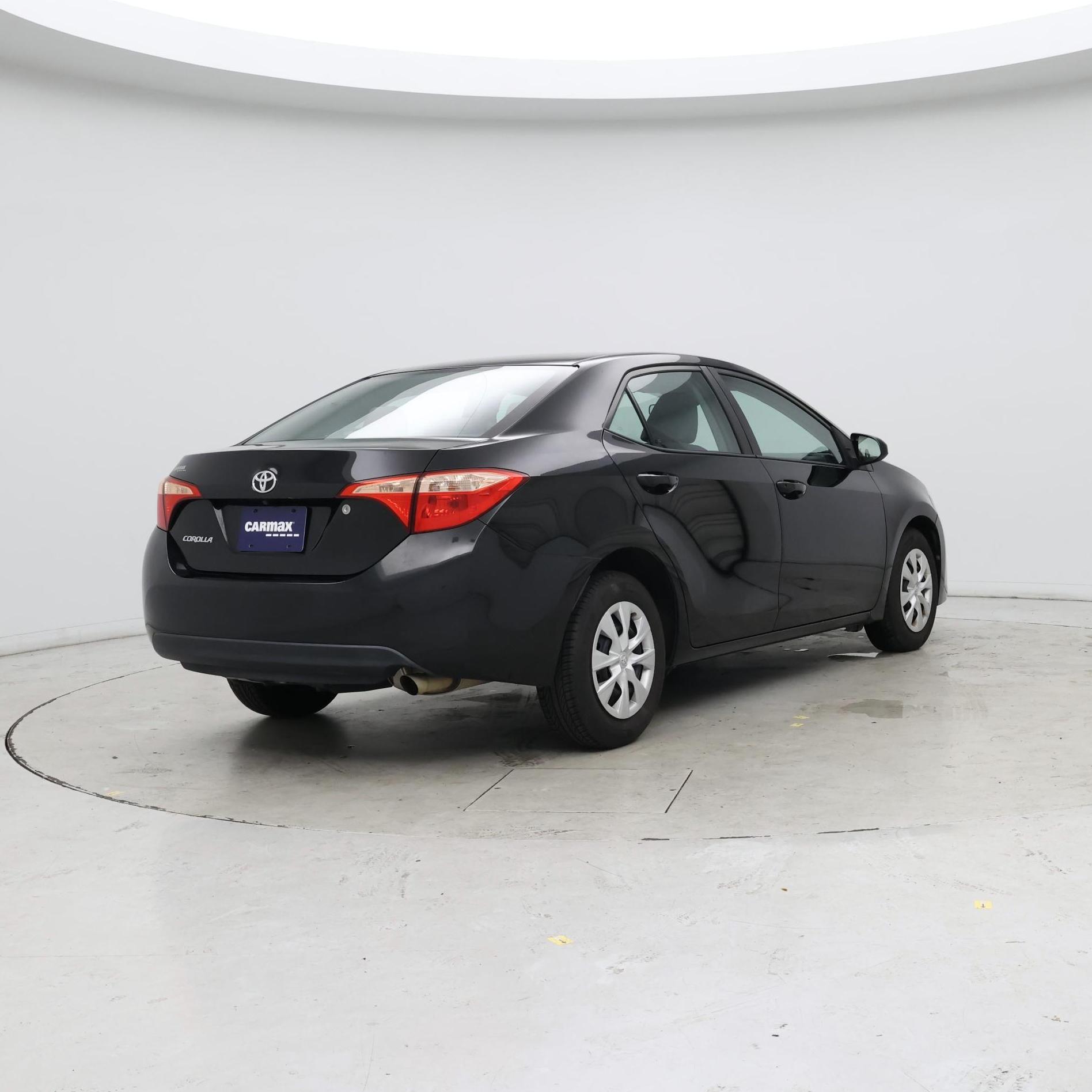 Thumbnail: 2017 Toyota Corolla - 8