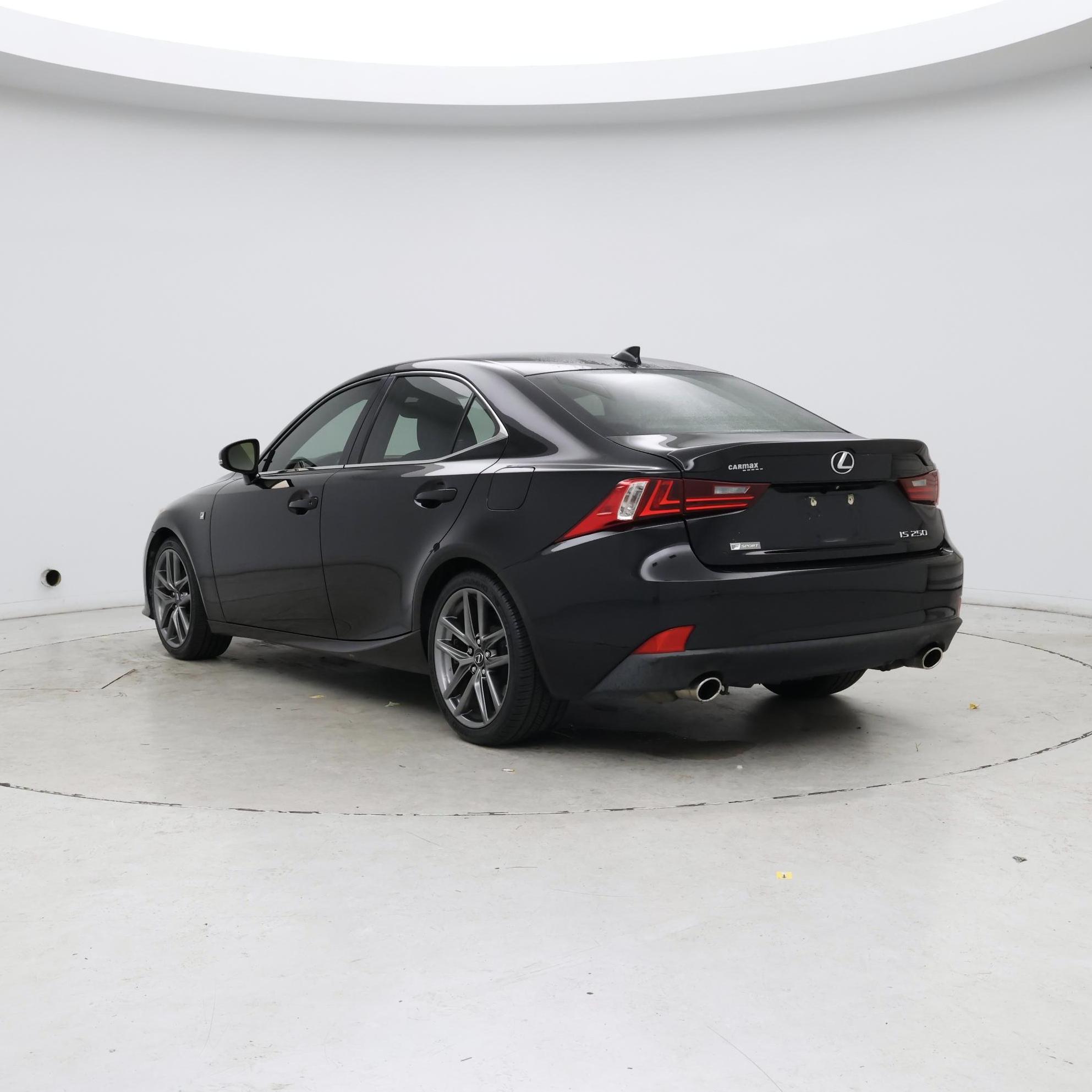 Thumbnail: 2015 Lexus IS - 2