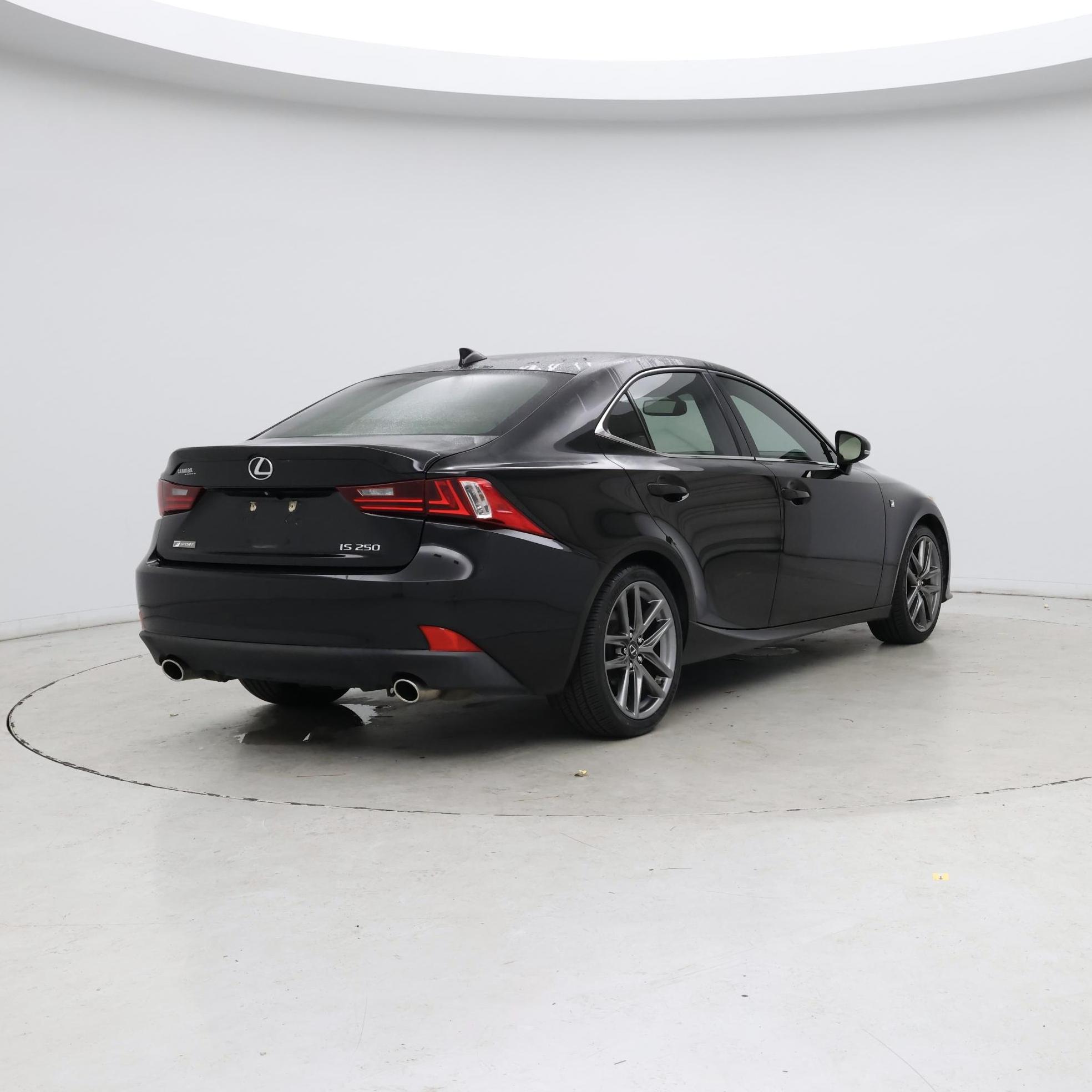 Thumbnail: 2015 Lexus IS - 8