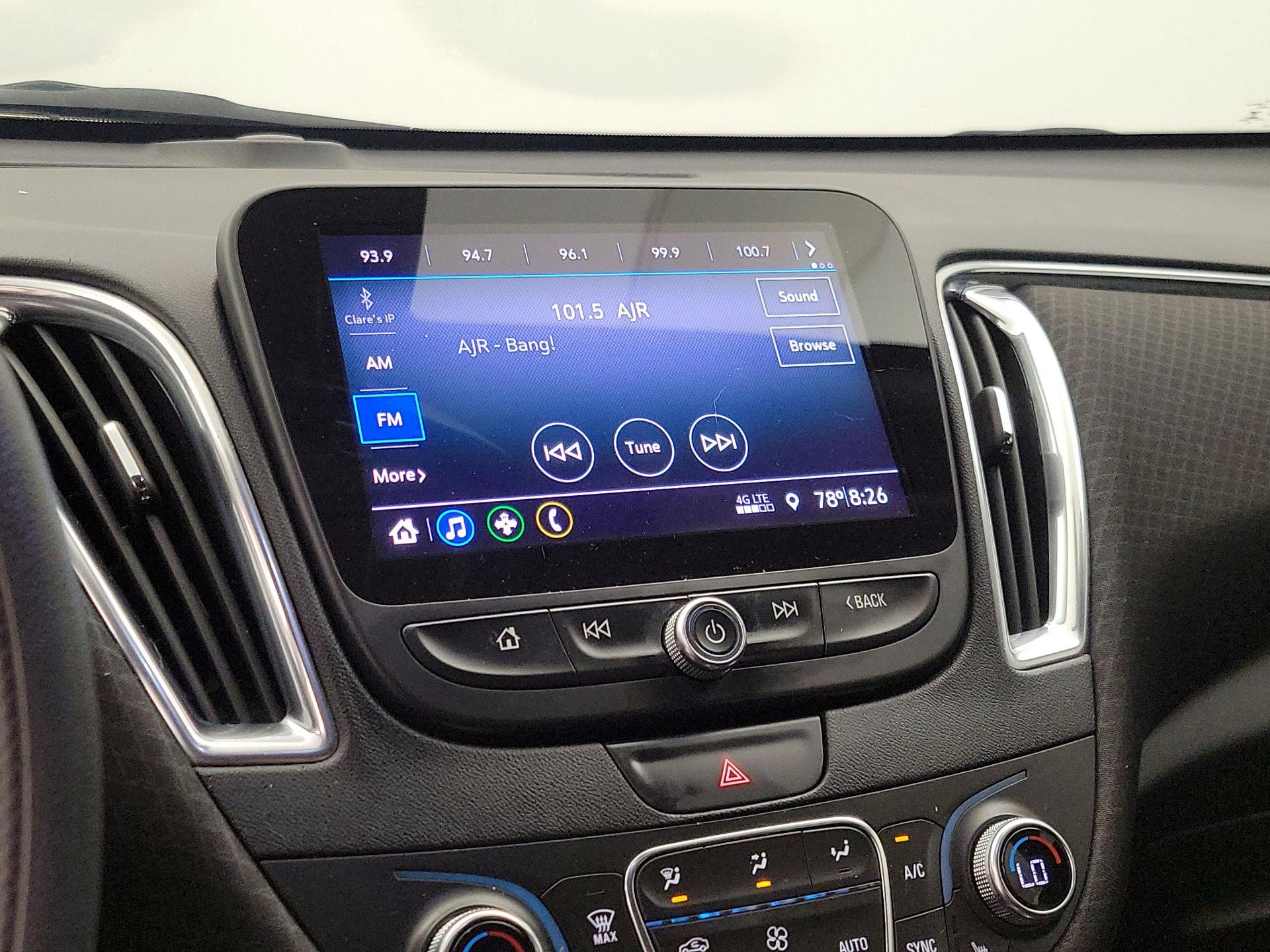 Thumbnail: 2019 Chevrolet Malibu - 15