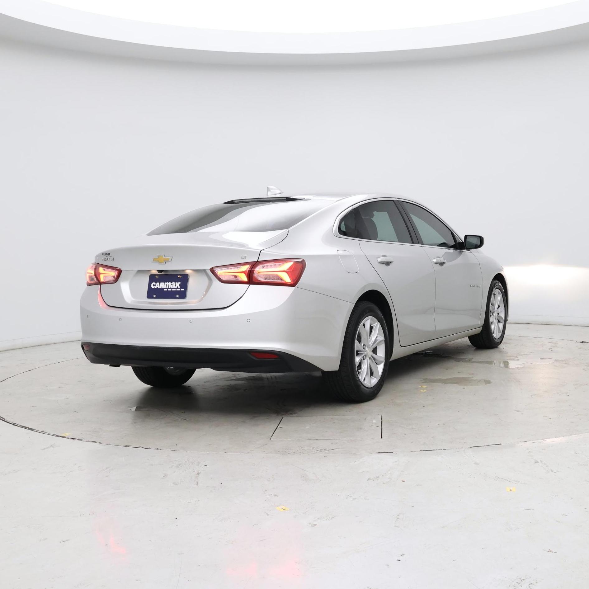 Thumbnail: 2019 Chevrolet Malibu - 8