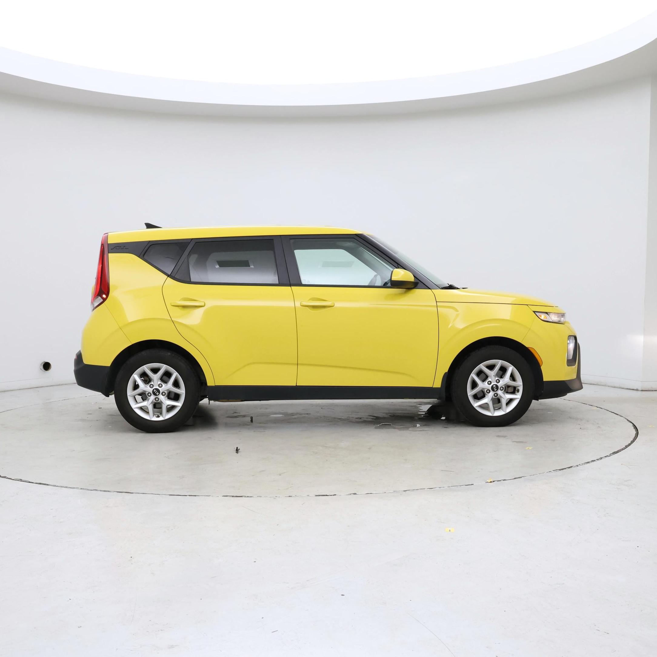 Thumbnail: 2020 Kia Soul - 7
