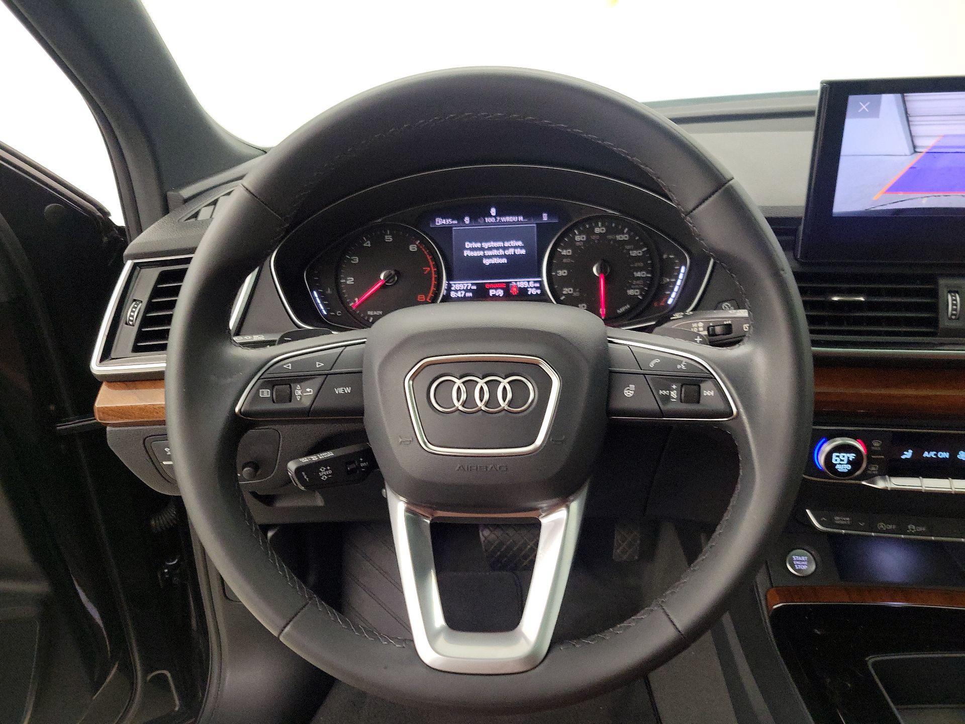 Thumbnail: 2023 Audi Q5 - 10