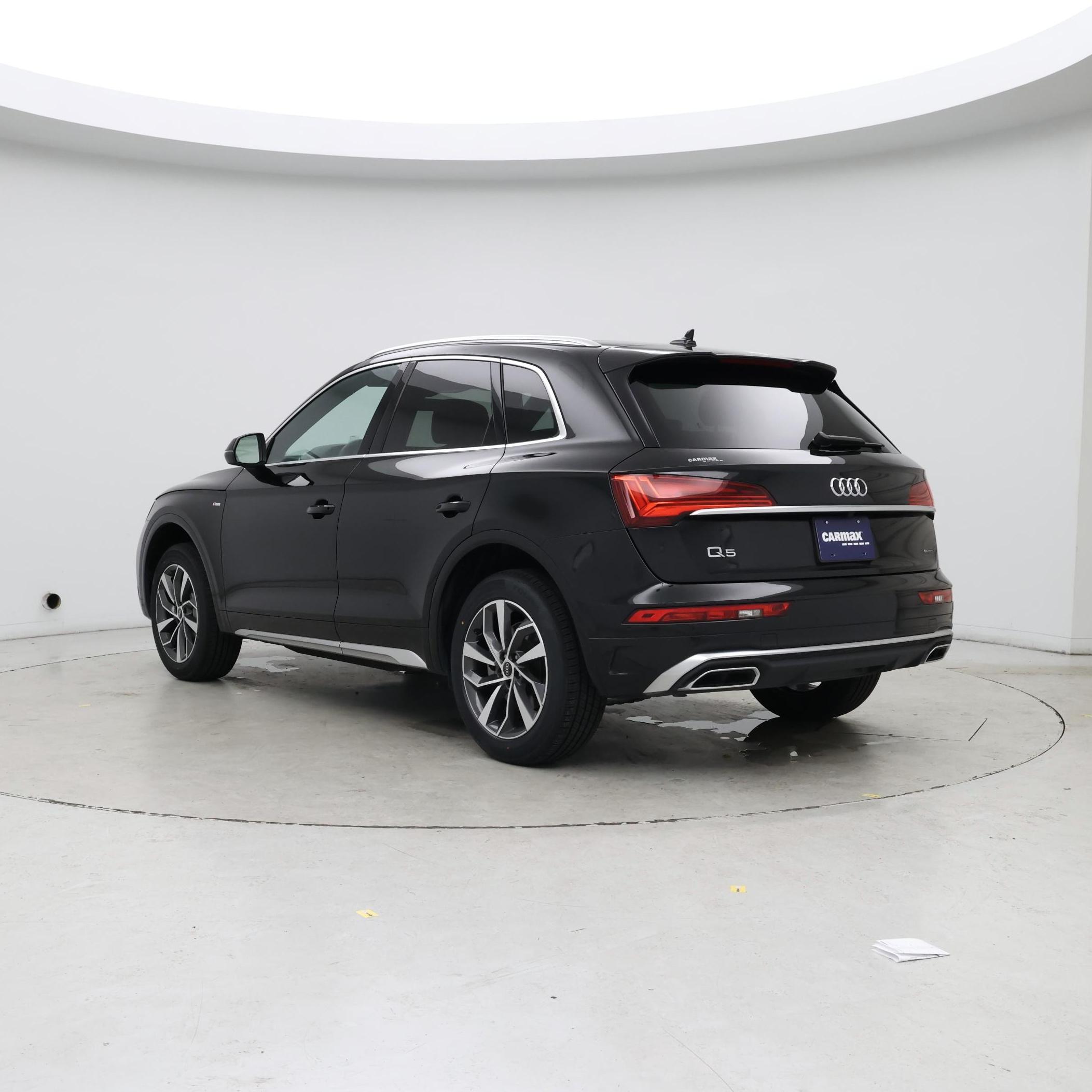 Thumbnail: 2023 Audi Q5 - 2