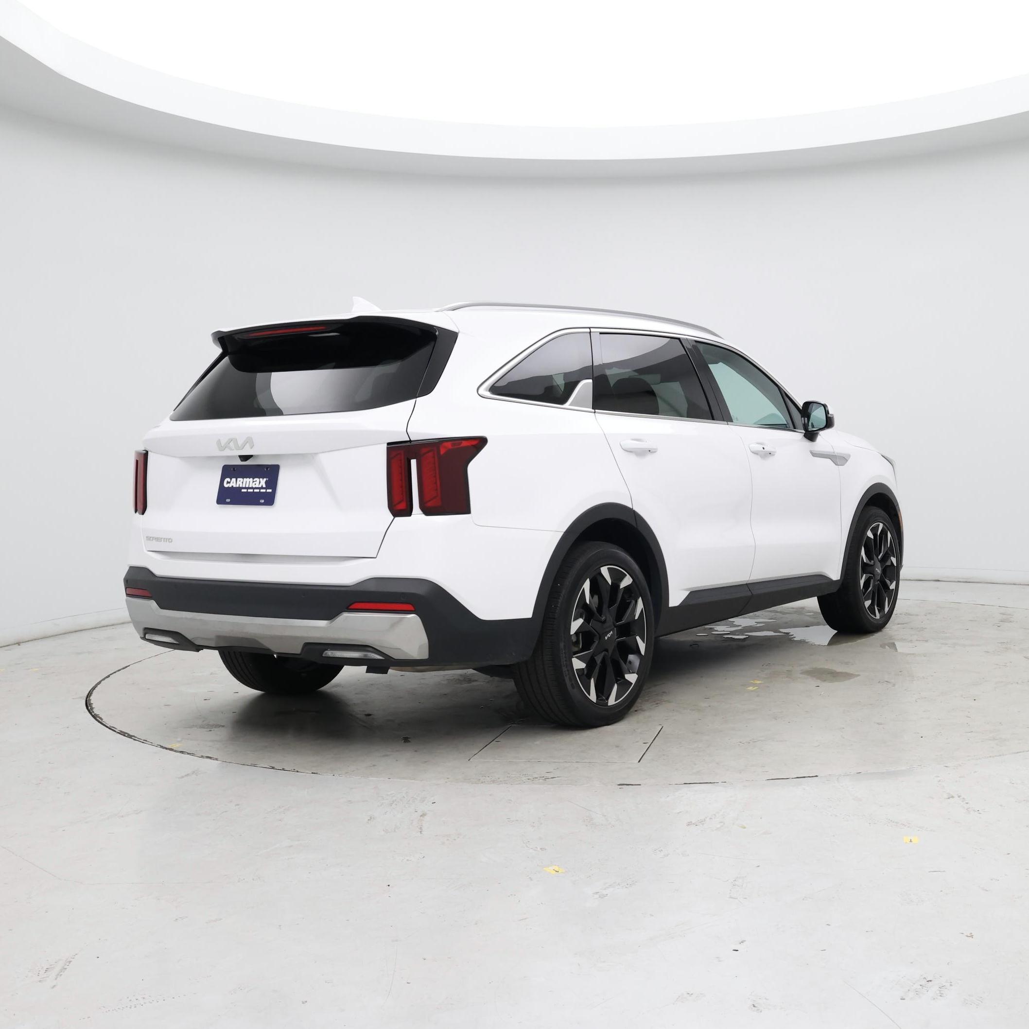 Thumbnail: 2025 Kia Sorento - 8