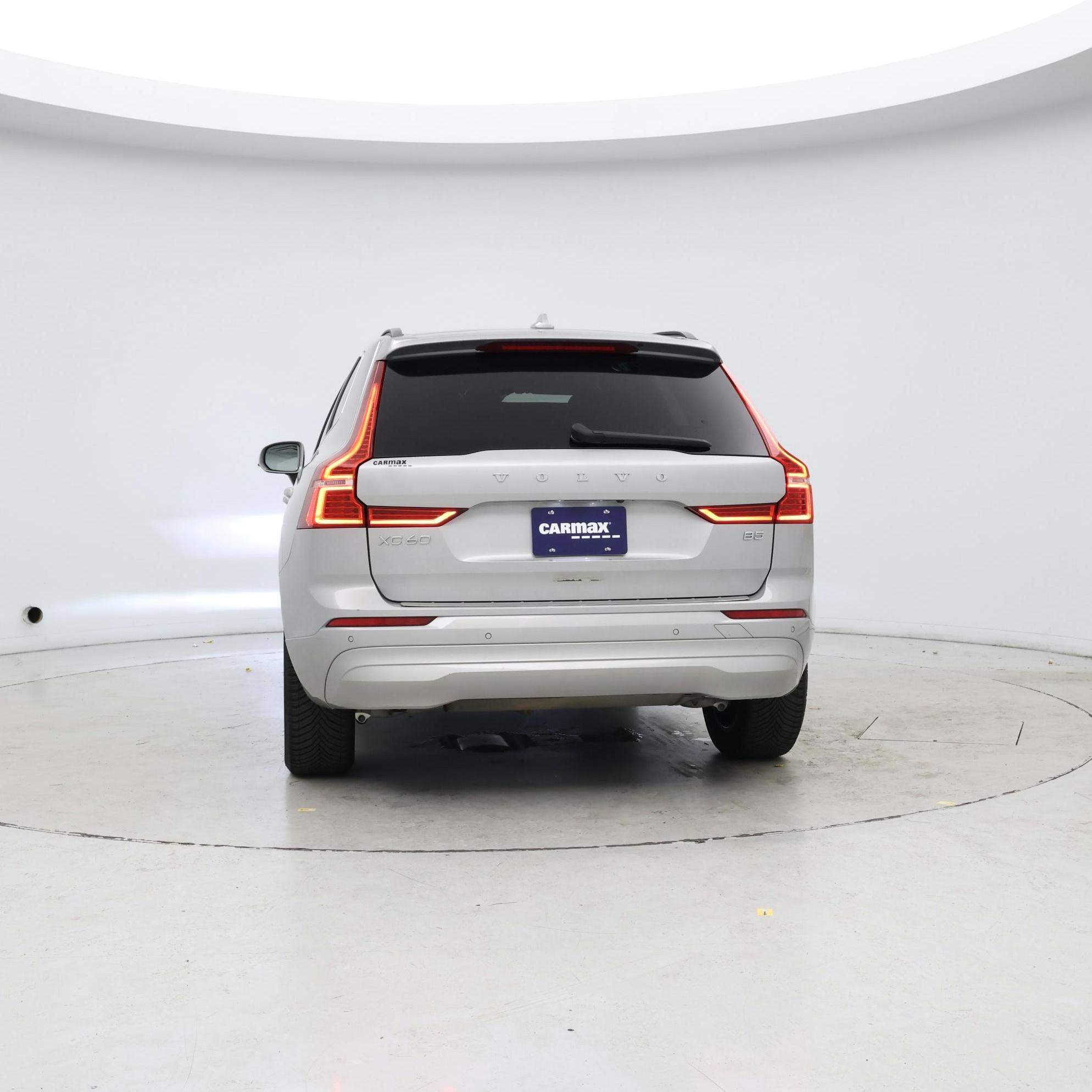Thumbnail: 2022 Volvo XC60 - 6