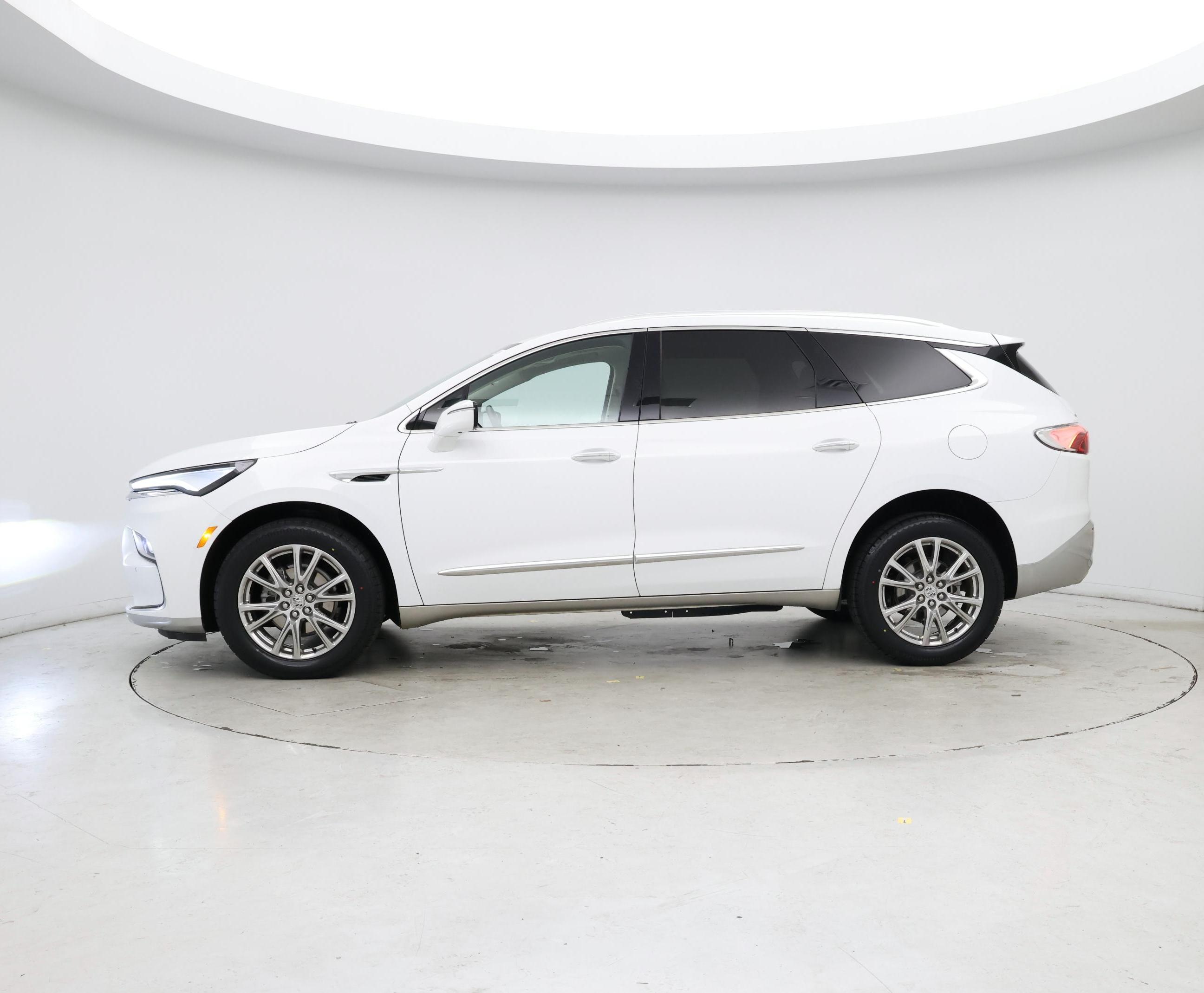 Thumbnail: 2023 Buick Enclave - 3