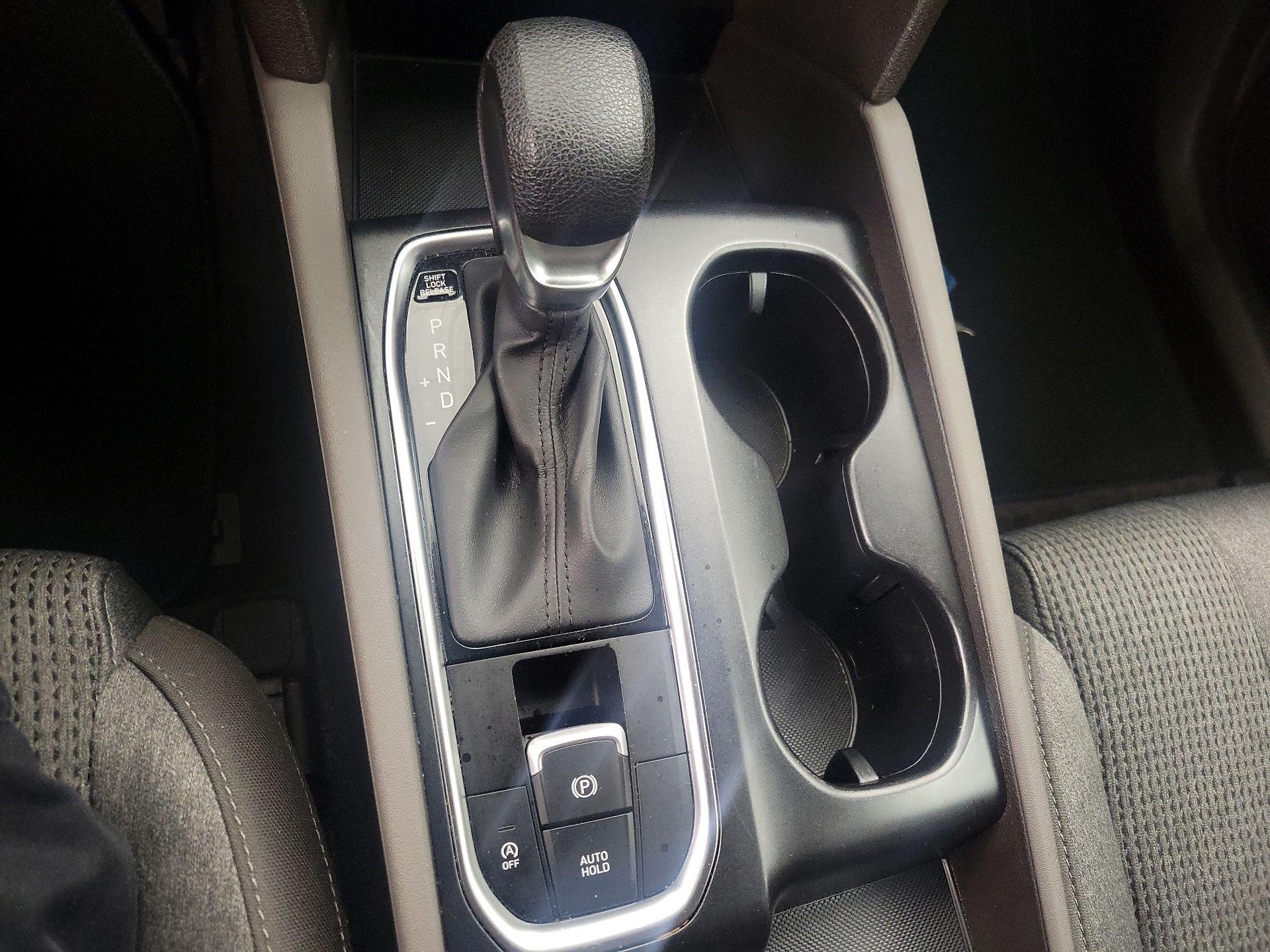 Thumbnail: 2019 Hyundai Santa Fe - 17