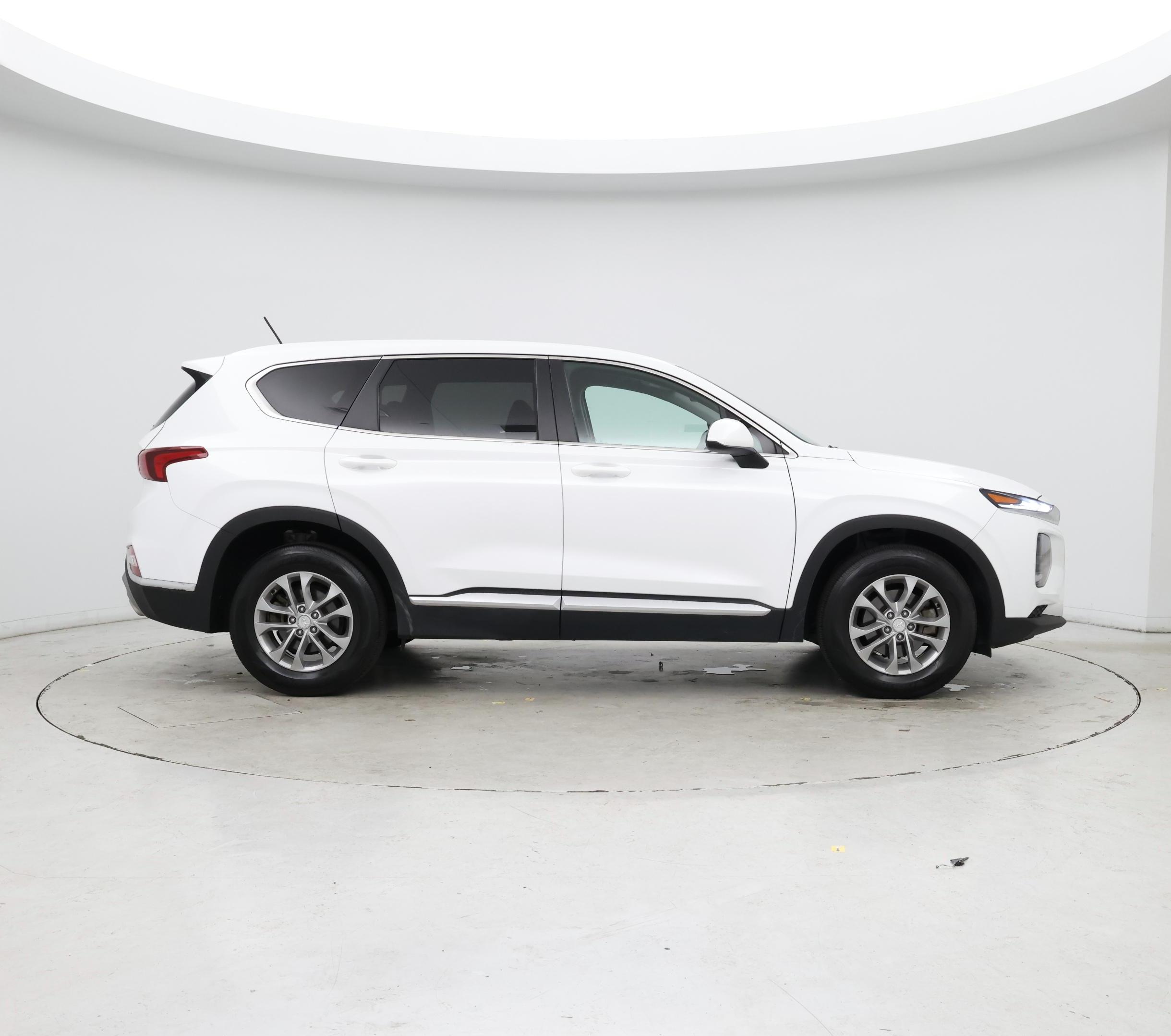 Thumbnail: 2019 Hyundai Santa Fe - 7