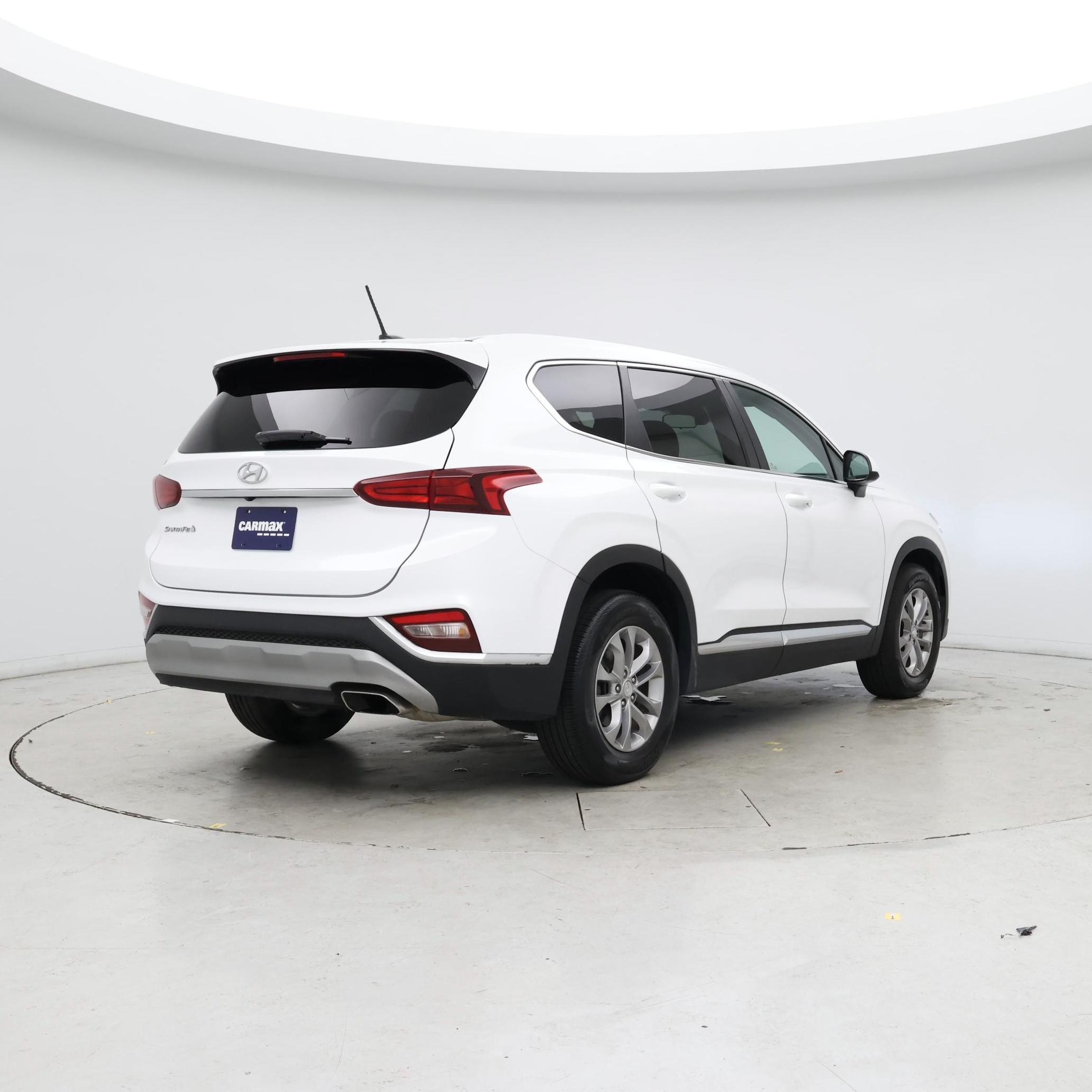 Thumbnail: 2019 Hyundai Santa Fe - 8
