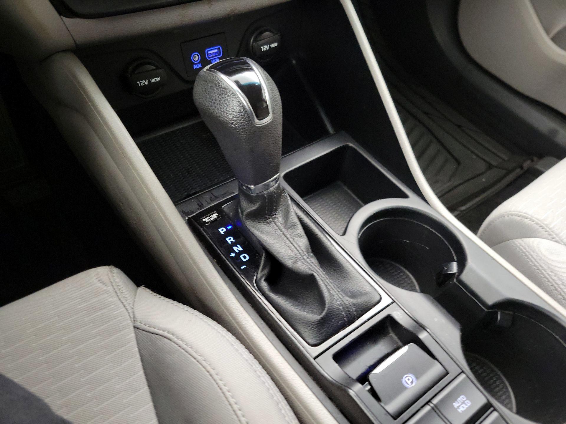 Thumbnail: 2019 Hyundai Tucson - 17