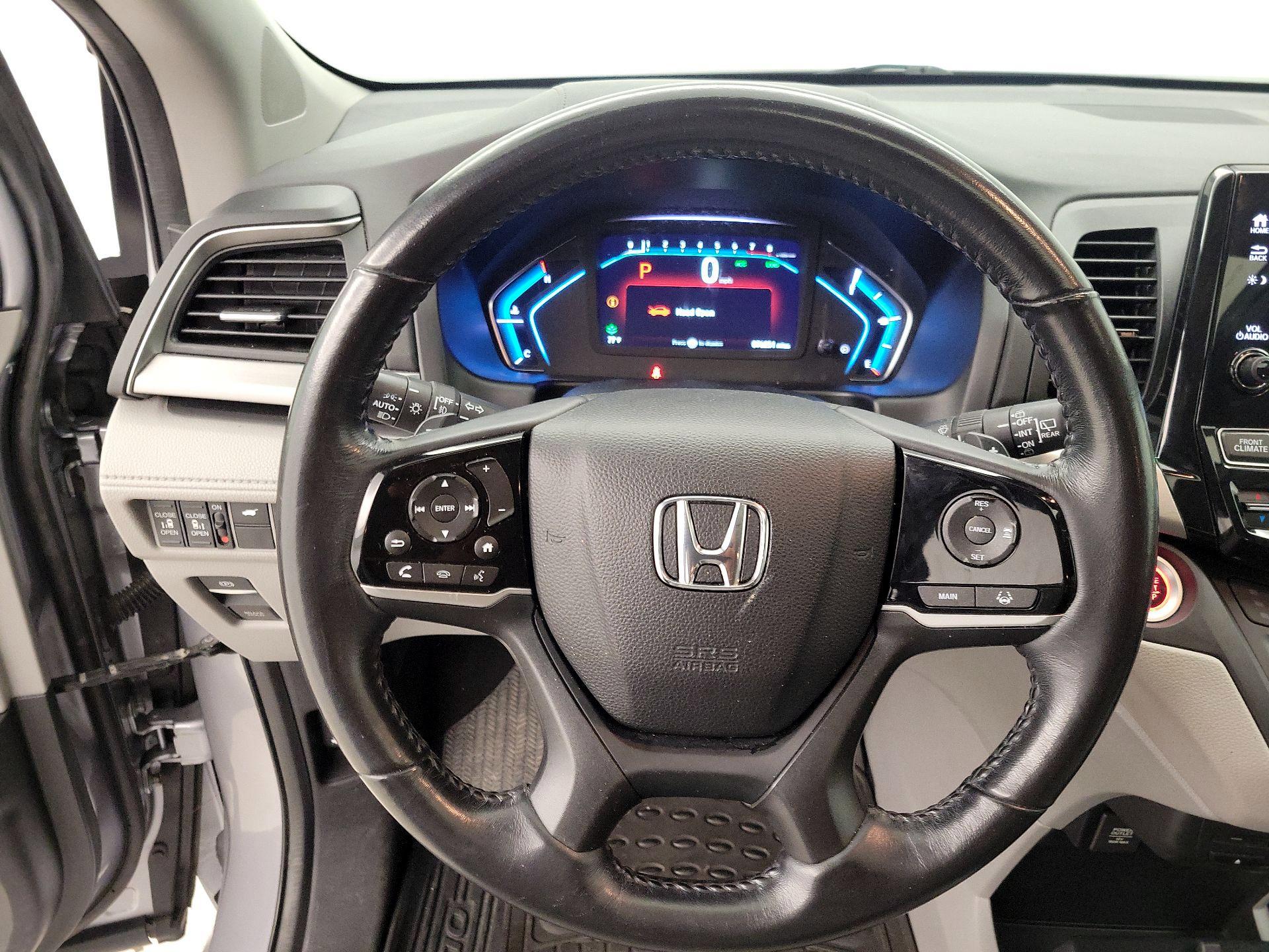 Thumbnail: 2019 Honda Odyssey - 10