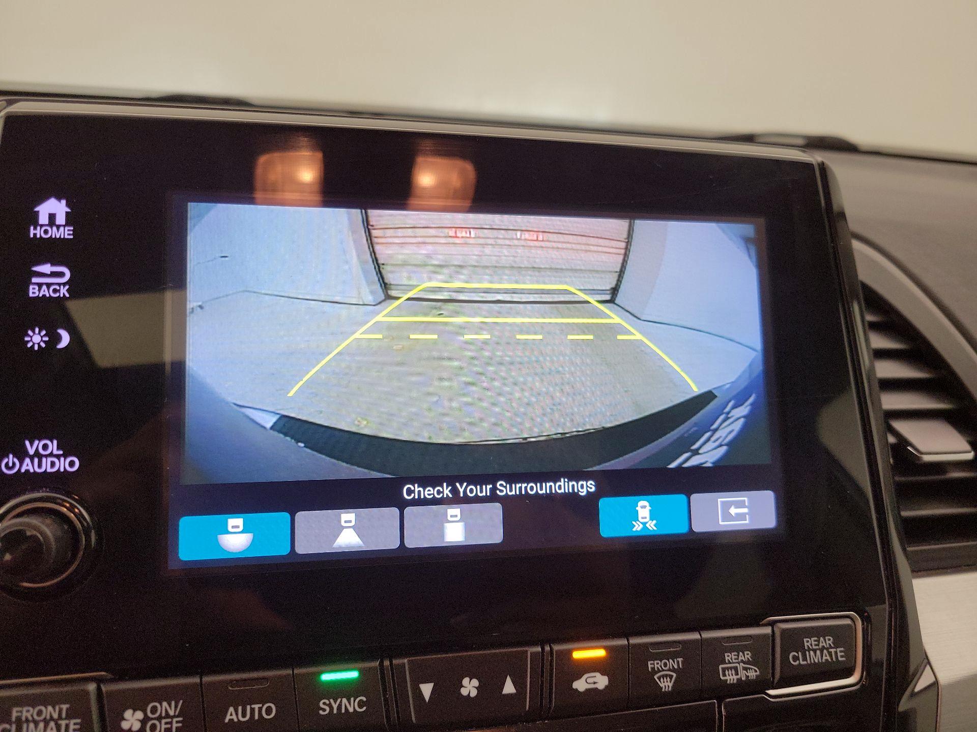 Thumbnail: 2019 Honda Odyssey - 14
