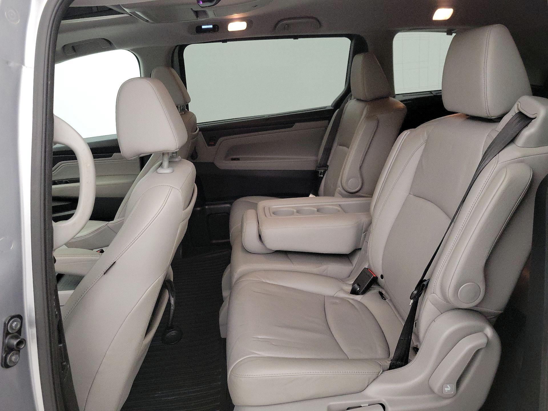 Thumbnail: 2019 Honda Odyssey - 19