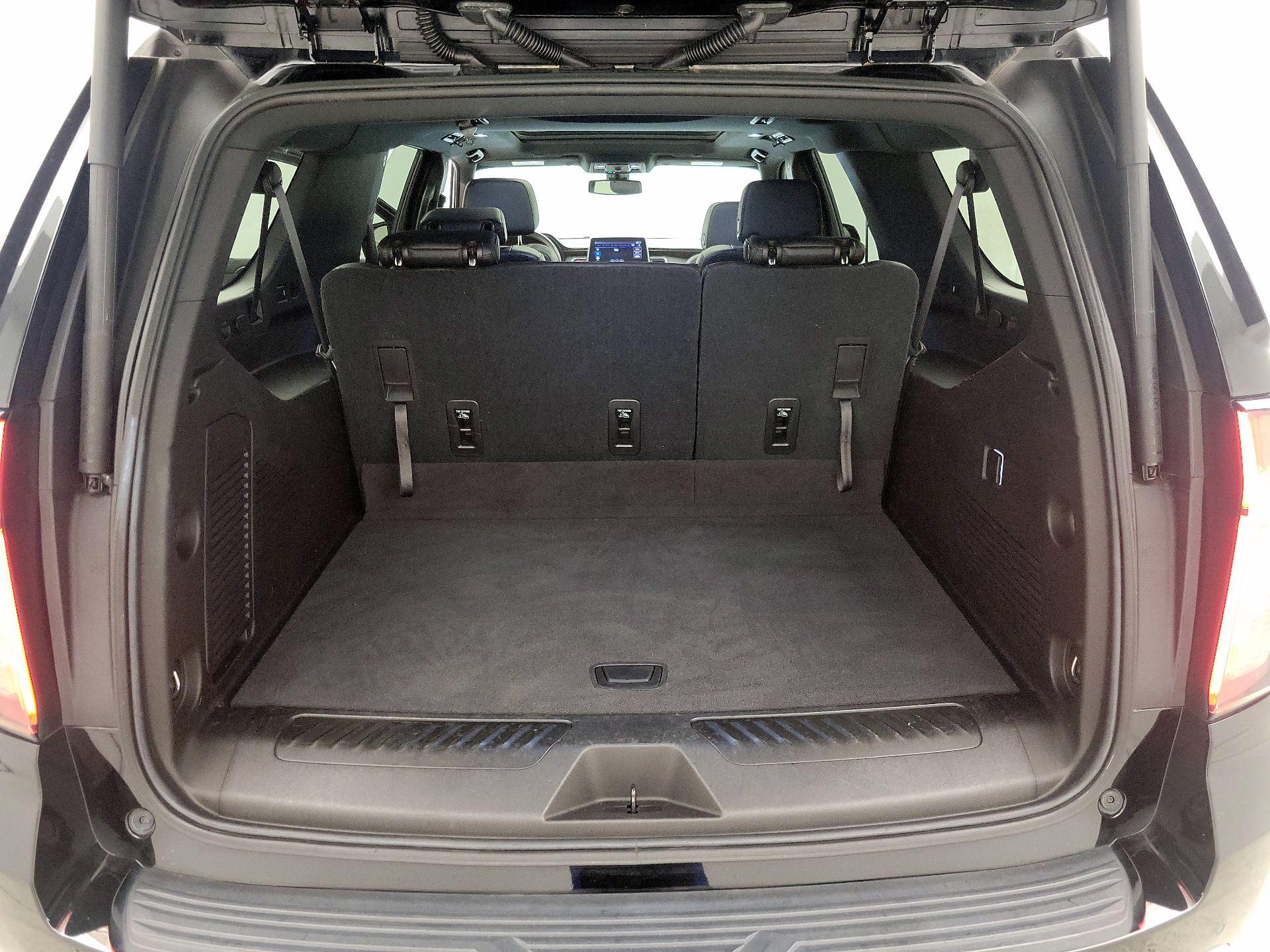 Thumbnail: 2021 Chevrolet Suburban - 20