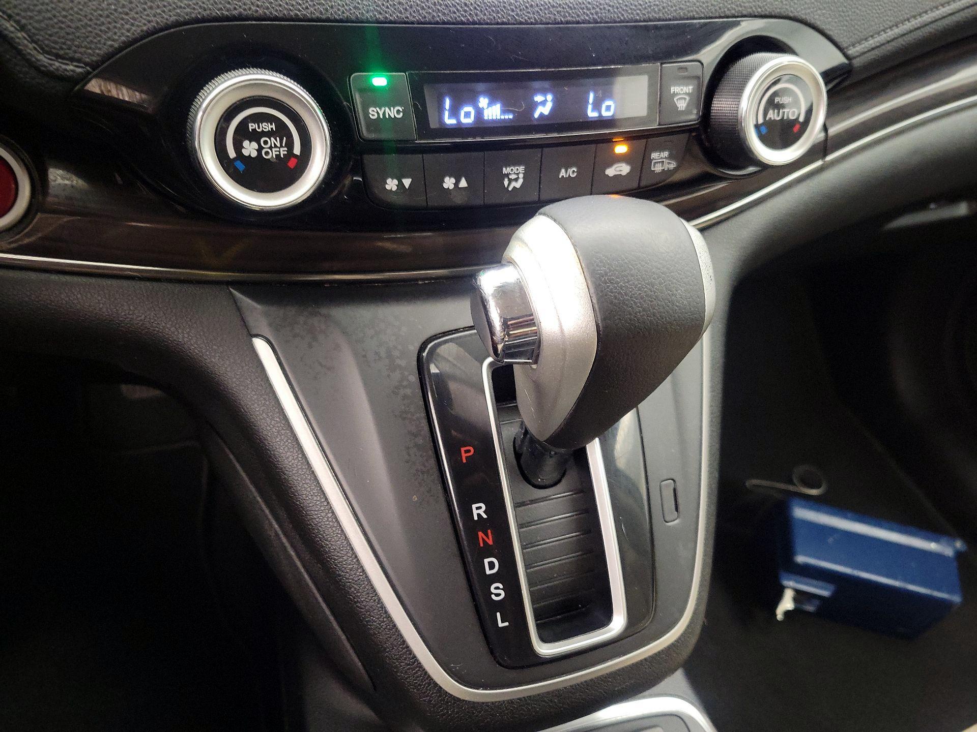 Thumbnail: 2015 Honda CR-V - 16