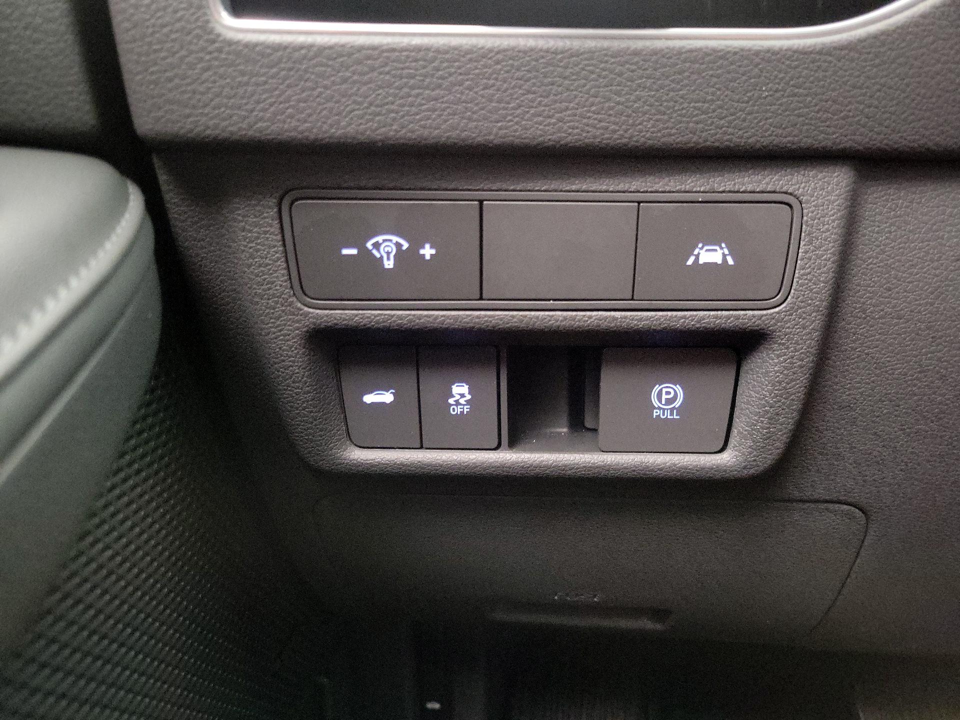 Thumbnail: 2020 Hyundai Sonata - 13