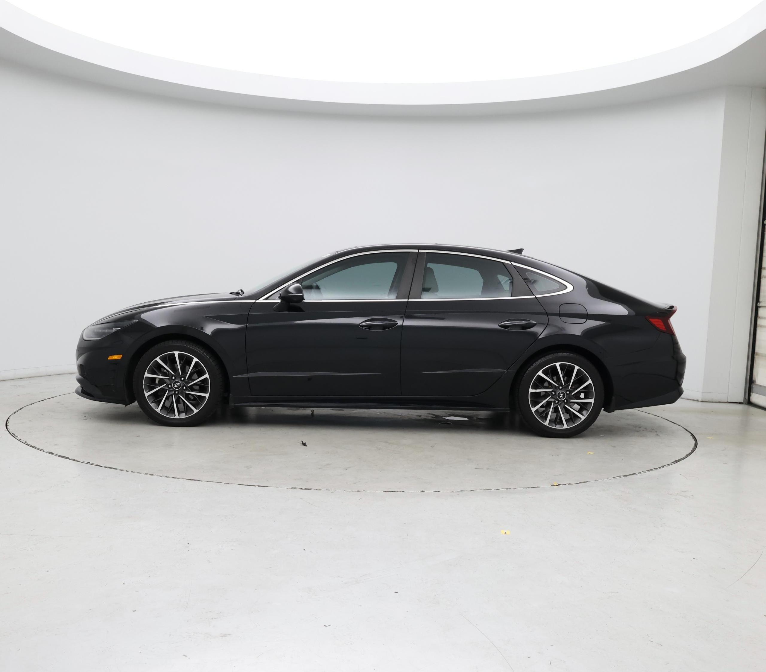 Thumbnail: 2020 Hyundai Sonata - 3