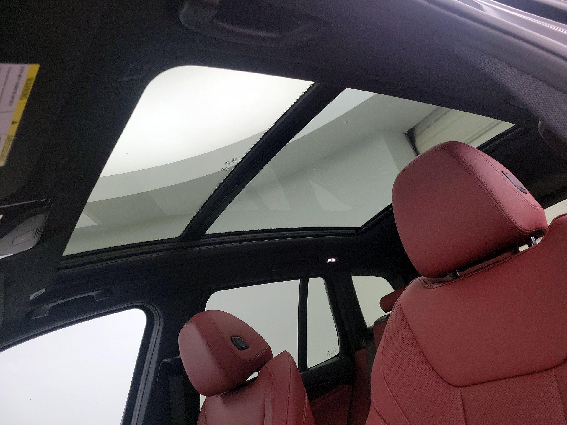 Thumbnail: 2022 BMW X3 - 19