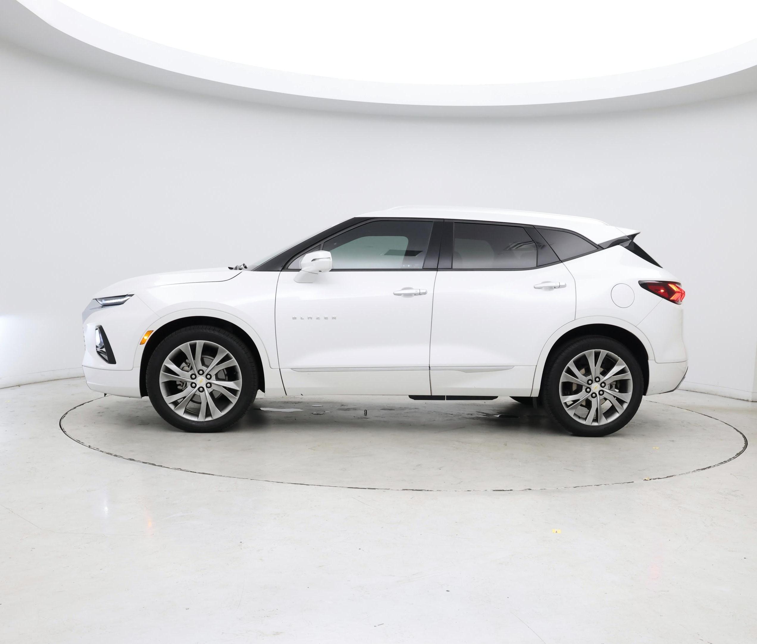 Thumbnail: 2020 Chevrolet Blazer - 3